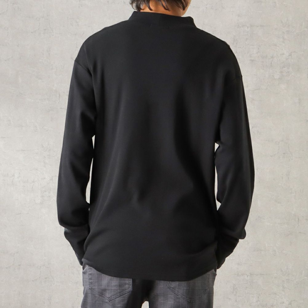 URBAN COLLECTION スムスワンポイント刺繍モックネックロングスリーブTシャツ メンズ