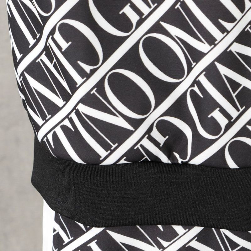 【オンラインストア限定】GIANNI VALENTINO ポンチ素材 総柄トレーナー メンズ商品画像-10