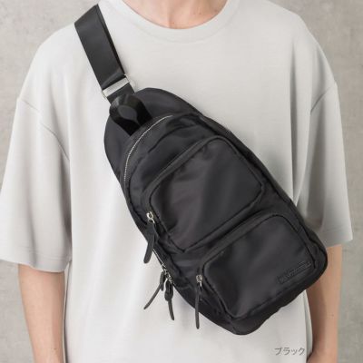 URBAN COLLECTION  ツイルボディバッグ
