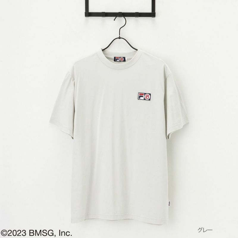 FILA×BE:FIRST コラボロゴ刺繍Tシャツ レディース ネコポス 対応商品【ストラップ1個をプレゼント】