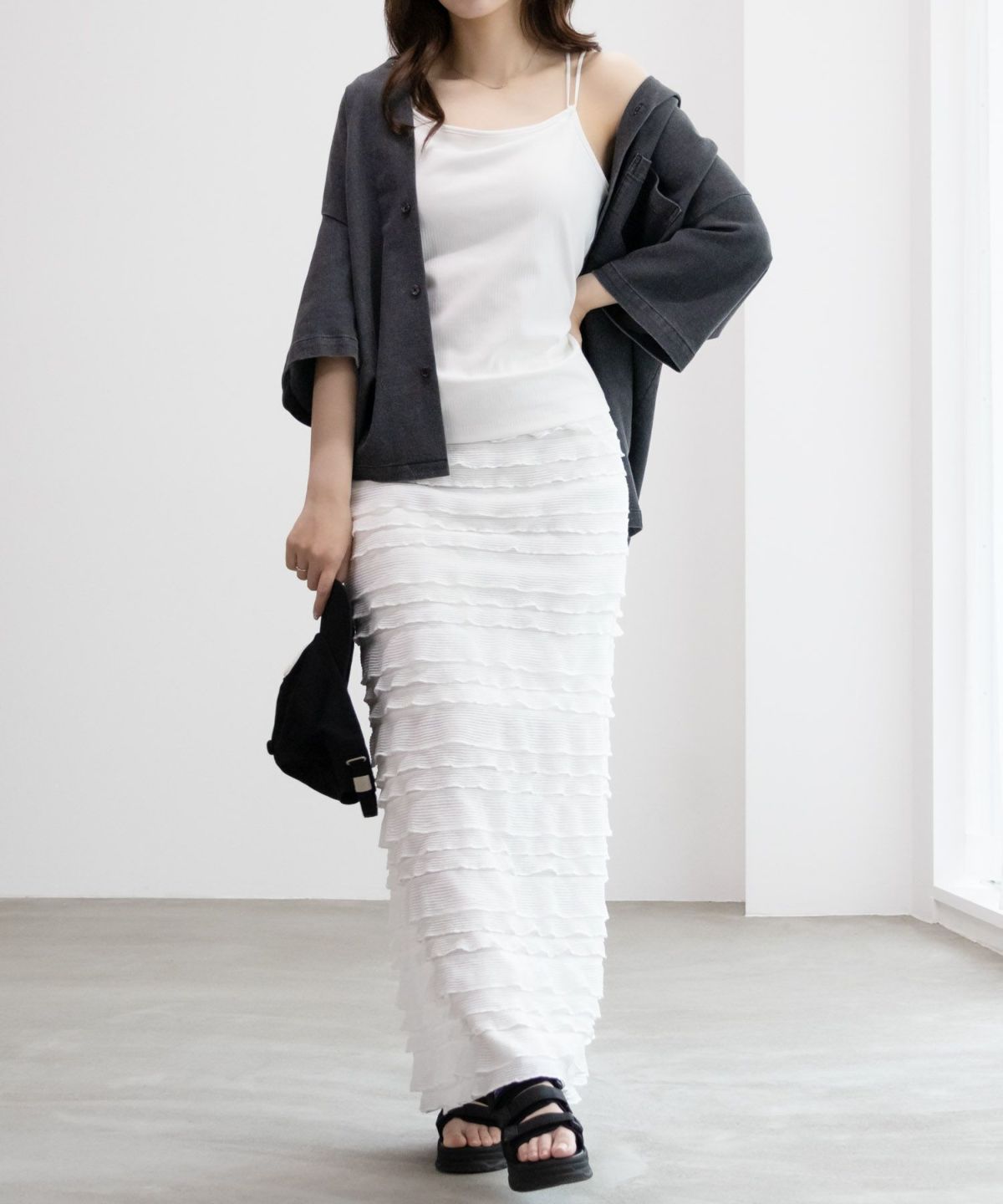 NAVY カップ付きキャミソール レディース