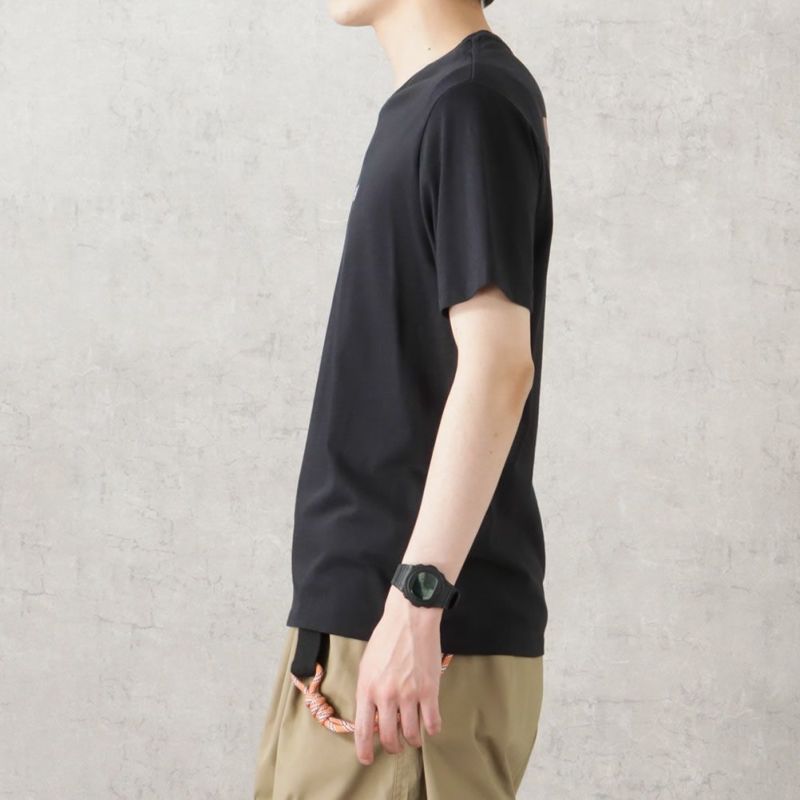 Levi's グラフィック クルーネックTシャツ BW PATTER メンズ