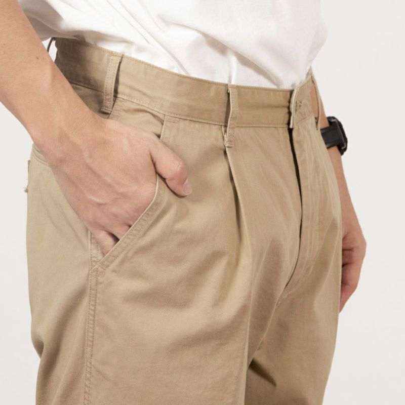 EDWIN KHAKIS タックテーパードチノパンツ メンズ