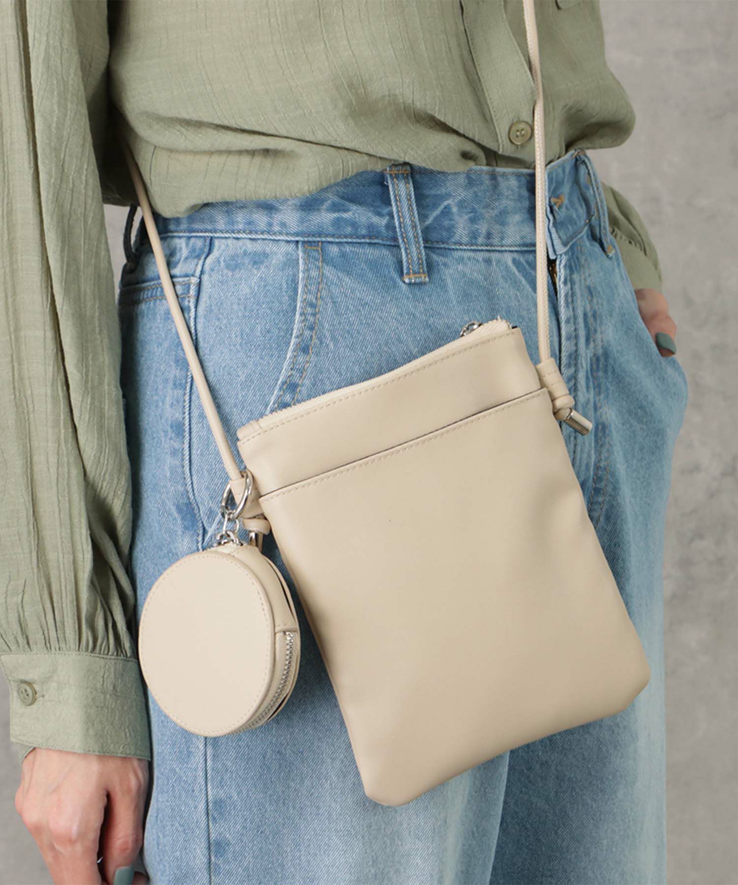 [期間限定価格]ポーチ付きショルダーバッグ商品サムネイル-1