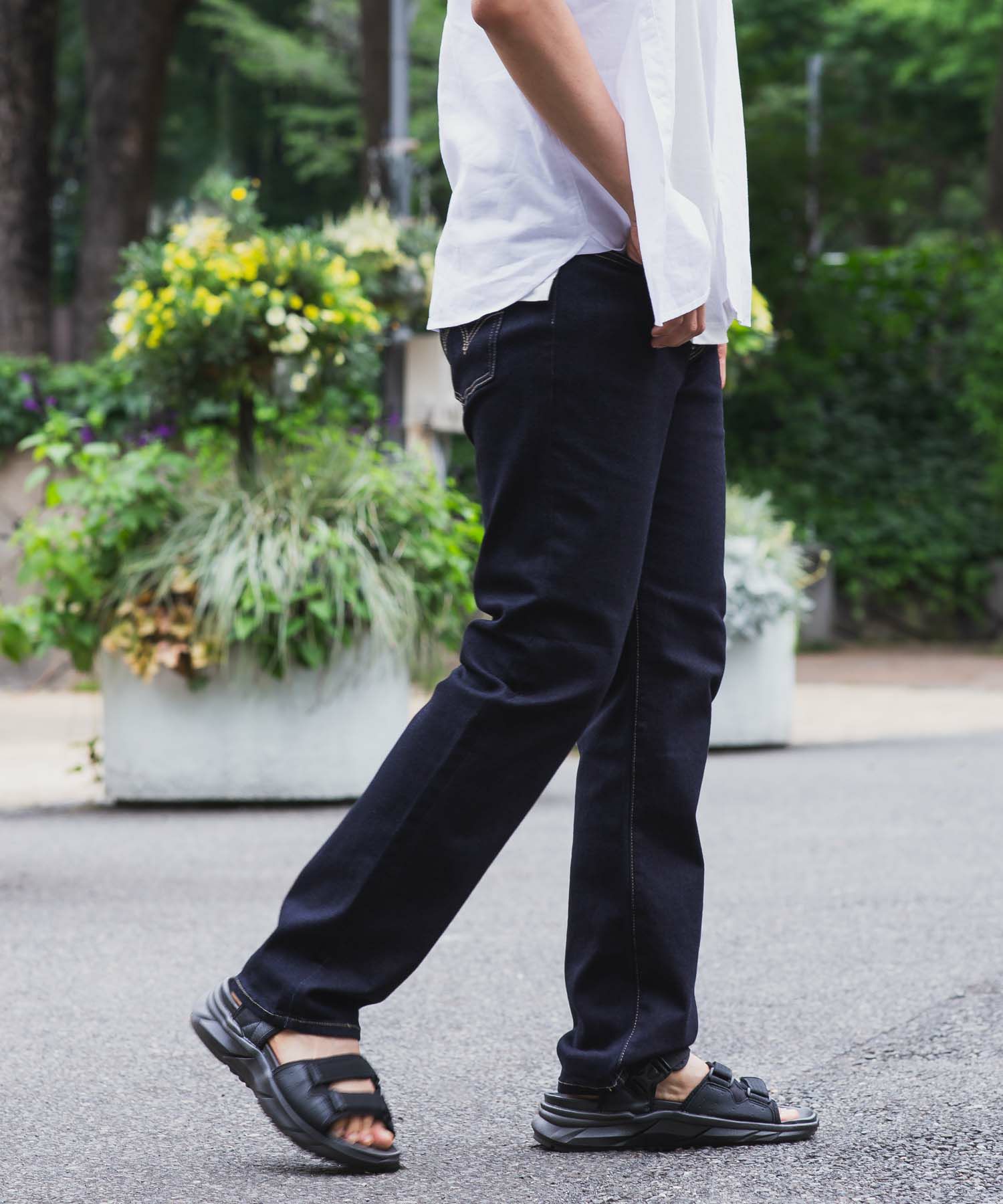 EDWIN ストレートデニムパンツ メンズ