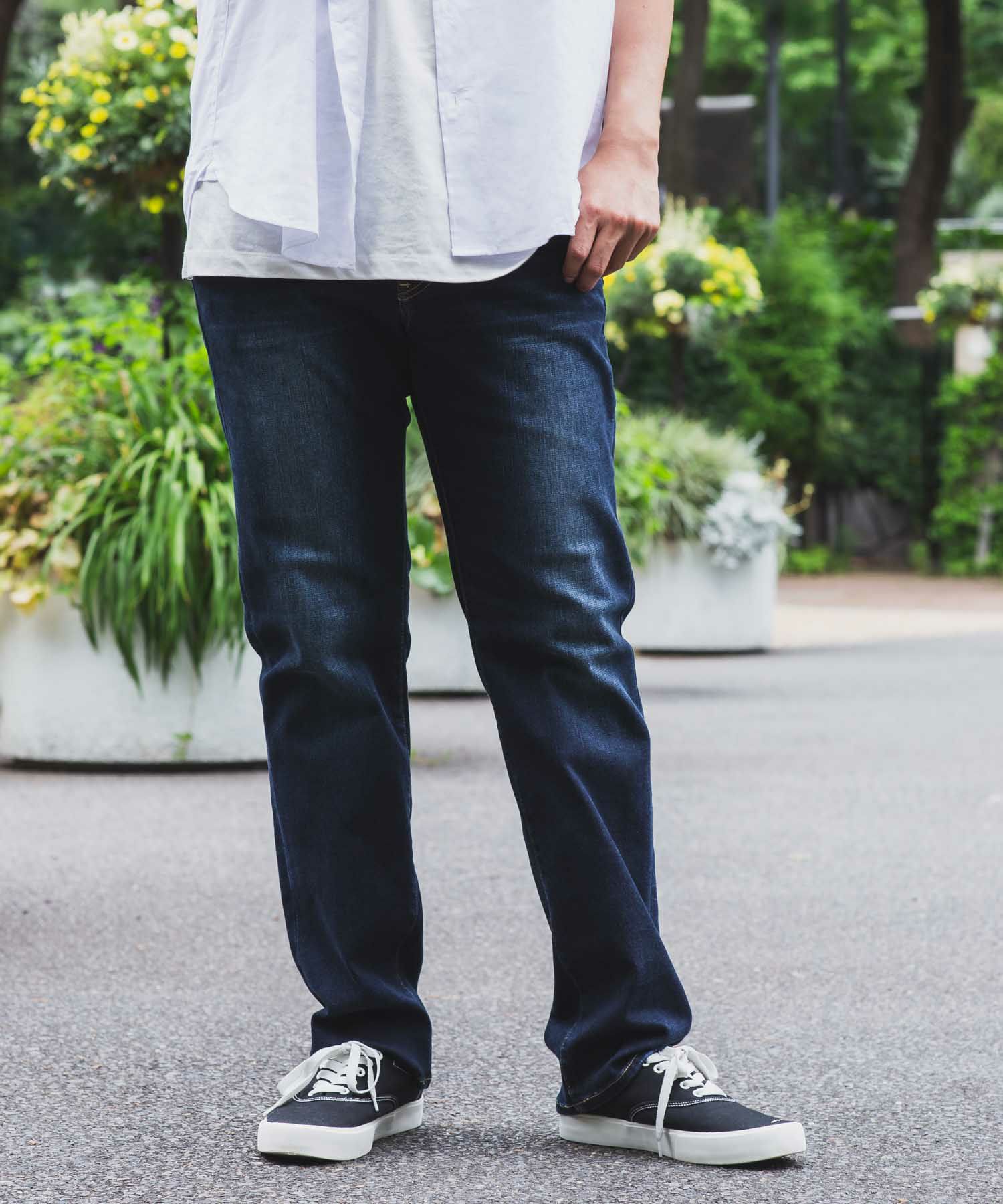 EDWIN ストレートデニムパンツ メンズ