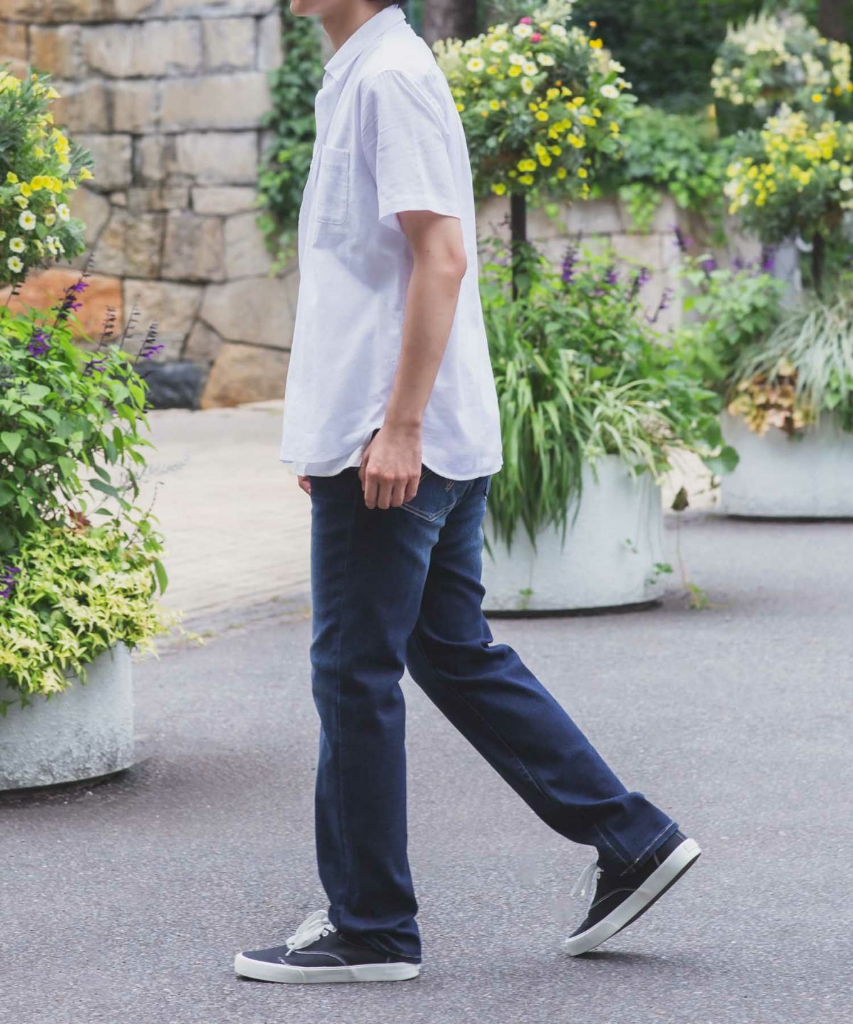 EDWIN ストレートデニムパンツ メンズ