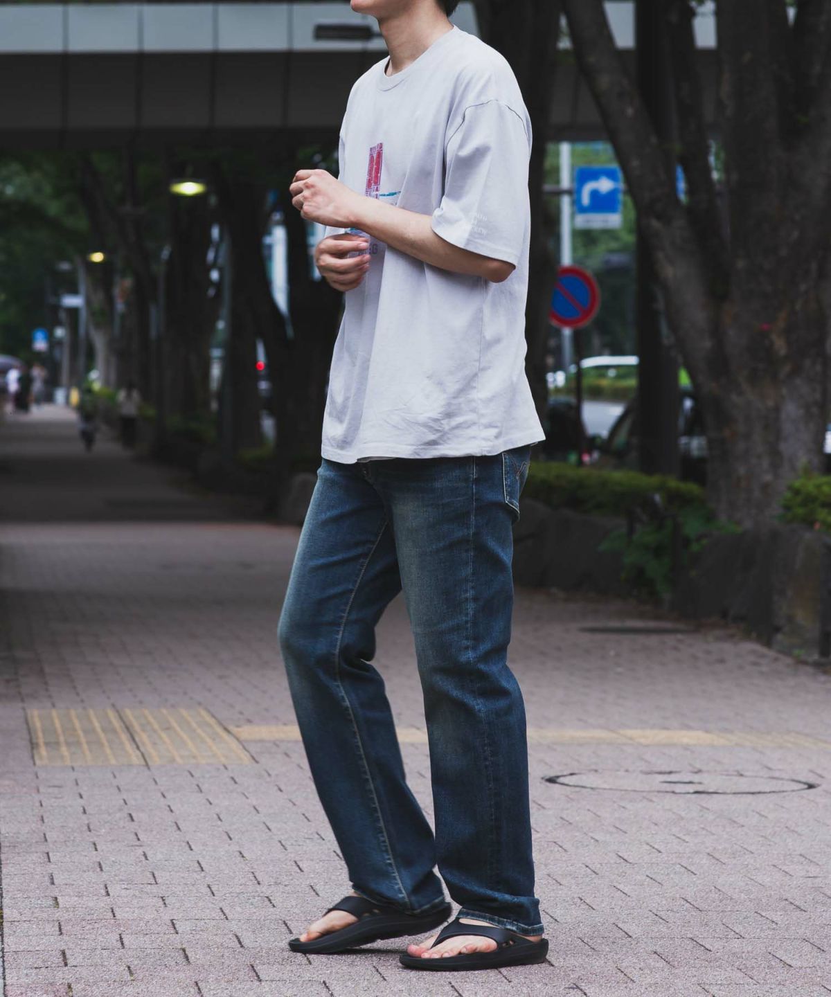 EDWIN ストレートデニムパンツ メンズ