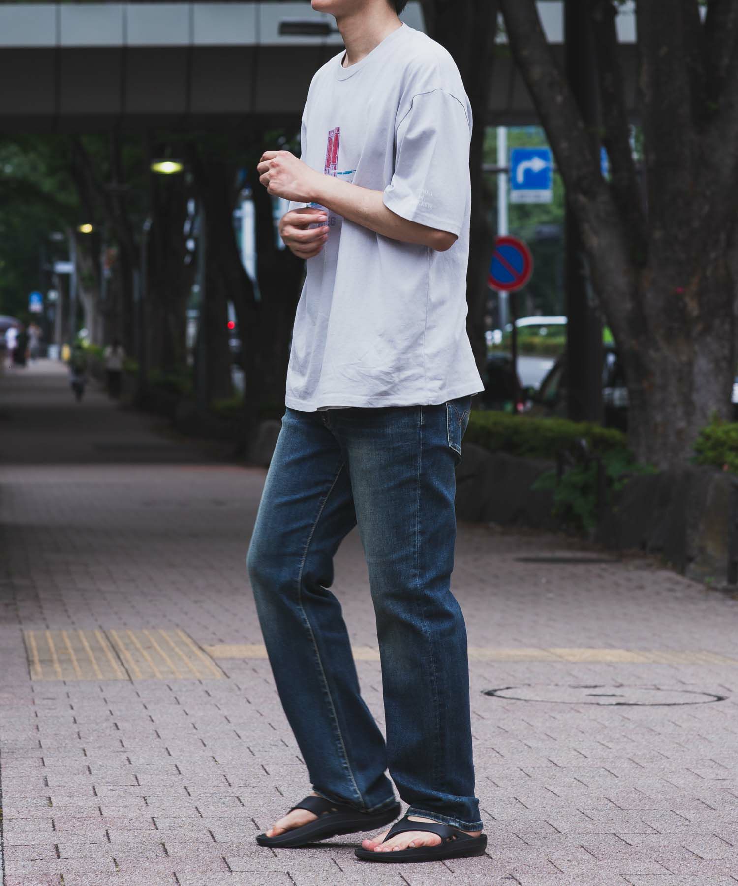EDWIN ストレートデニムパンツ メンズ