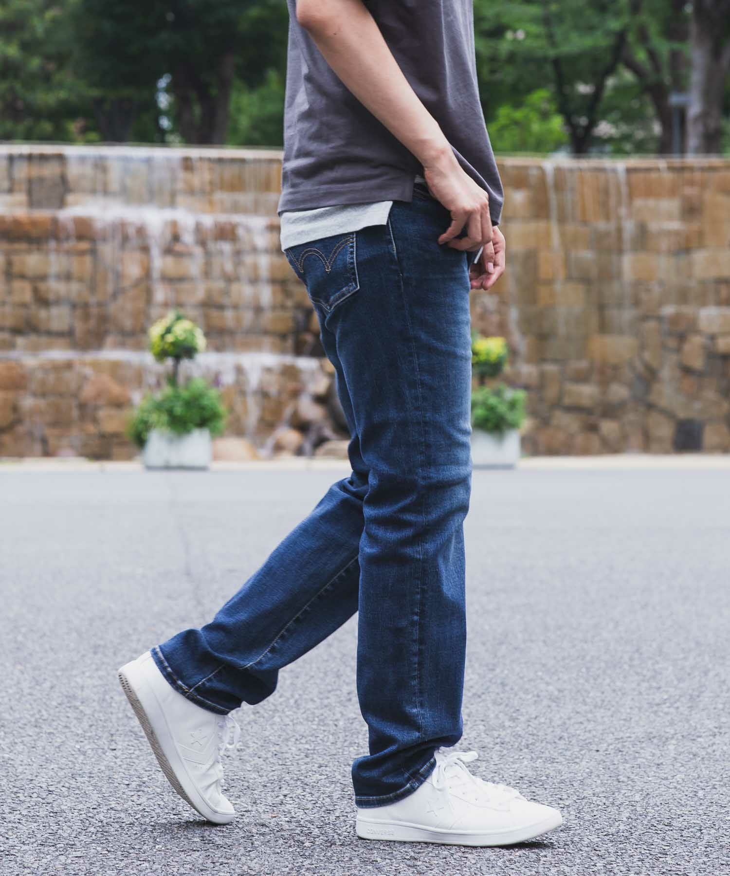 EDWIN ストレートデニムパンツ メンズ