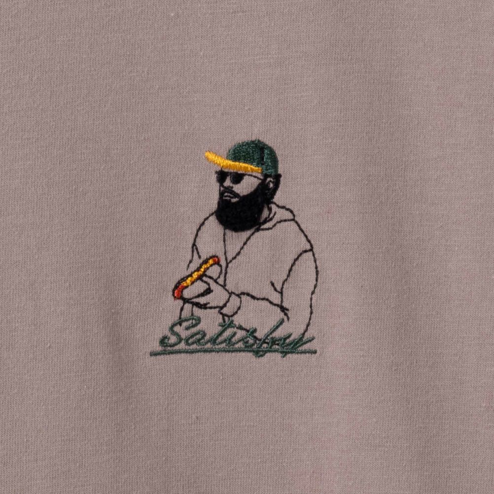 T-GRAPHICS ヒゲおじさんワンポイント刺繍長袖Tシャツ メンズ