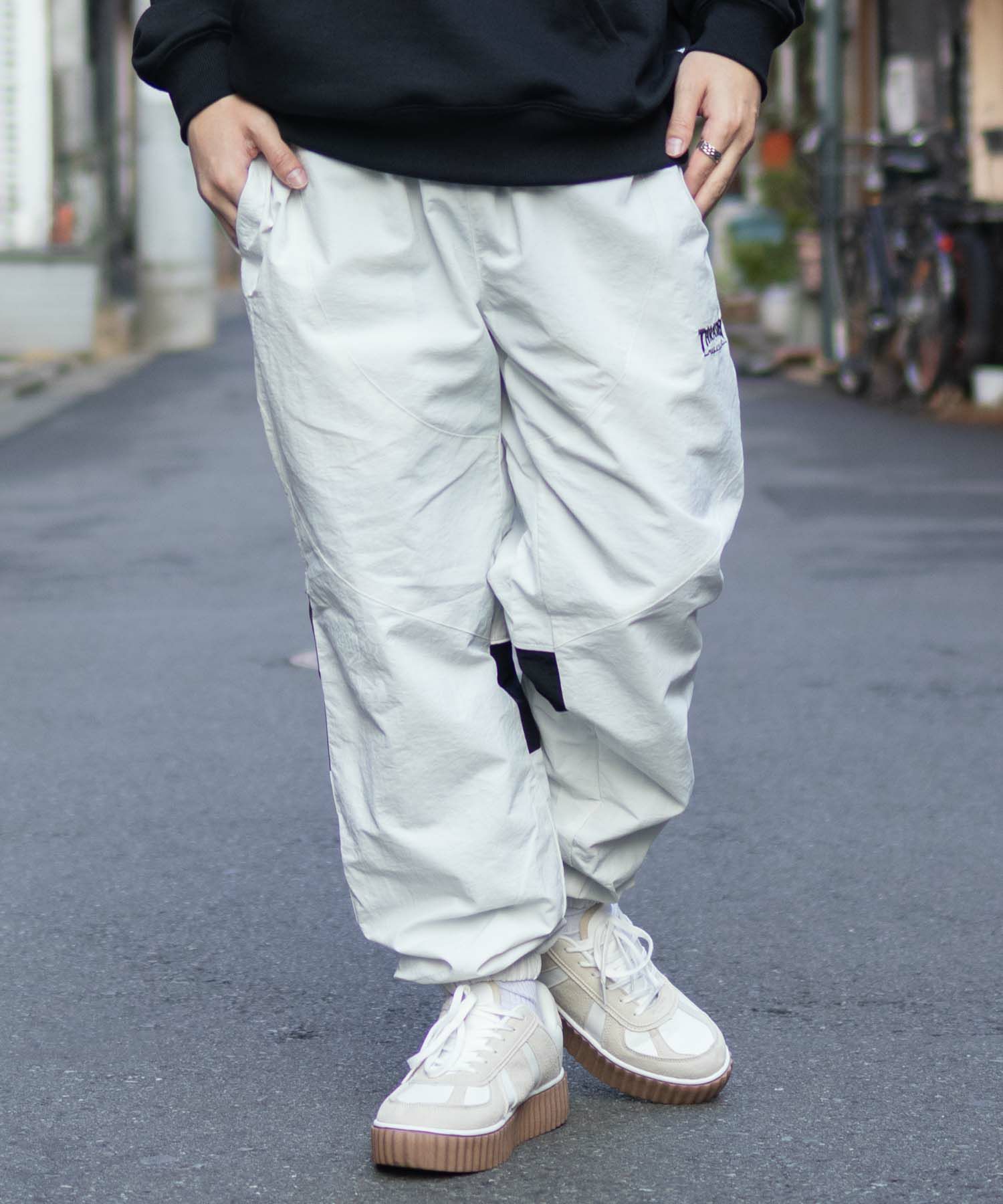 THRASHER 裏メッシュパンツ メンズ