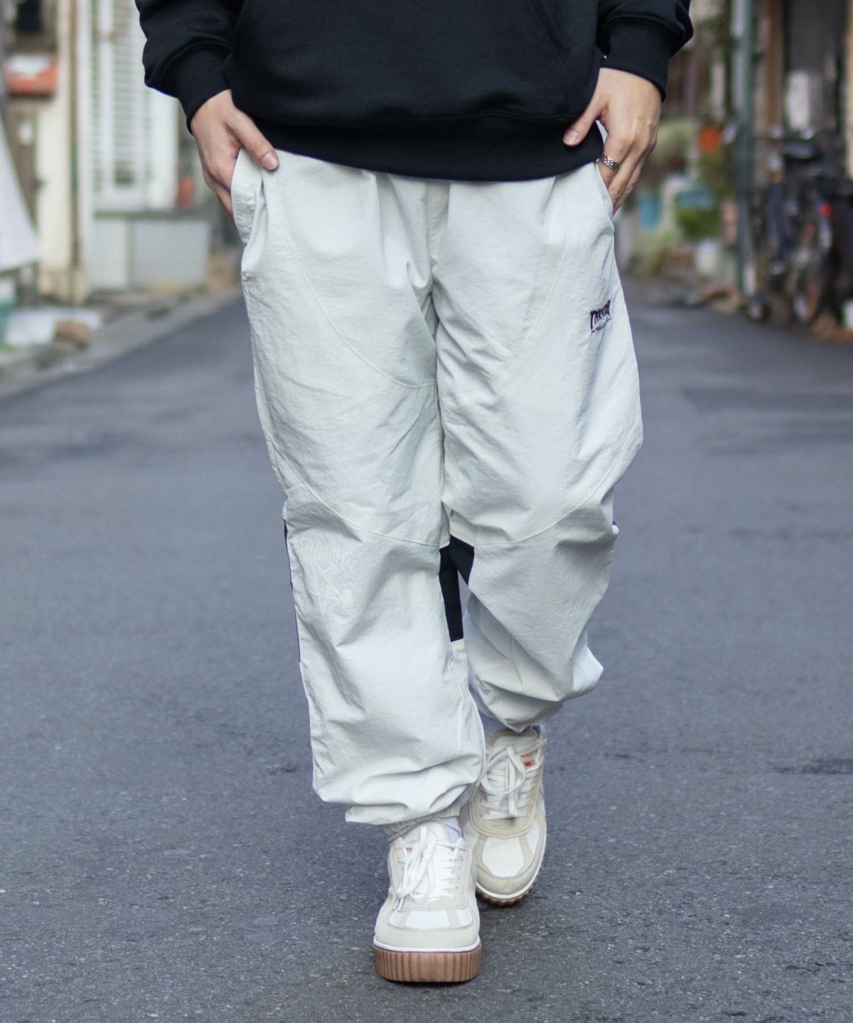 THRASHER 裏メッシュパンツ メンズ