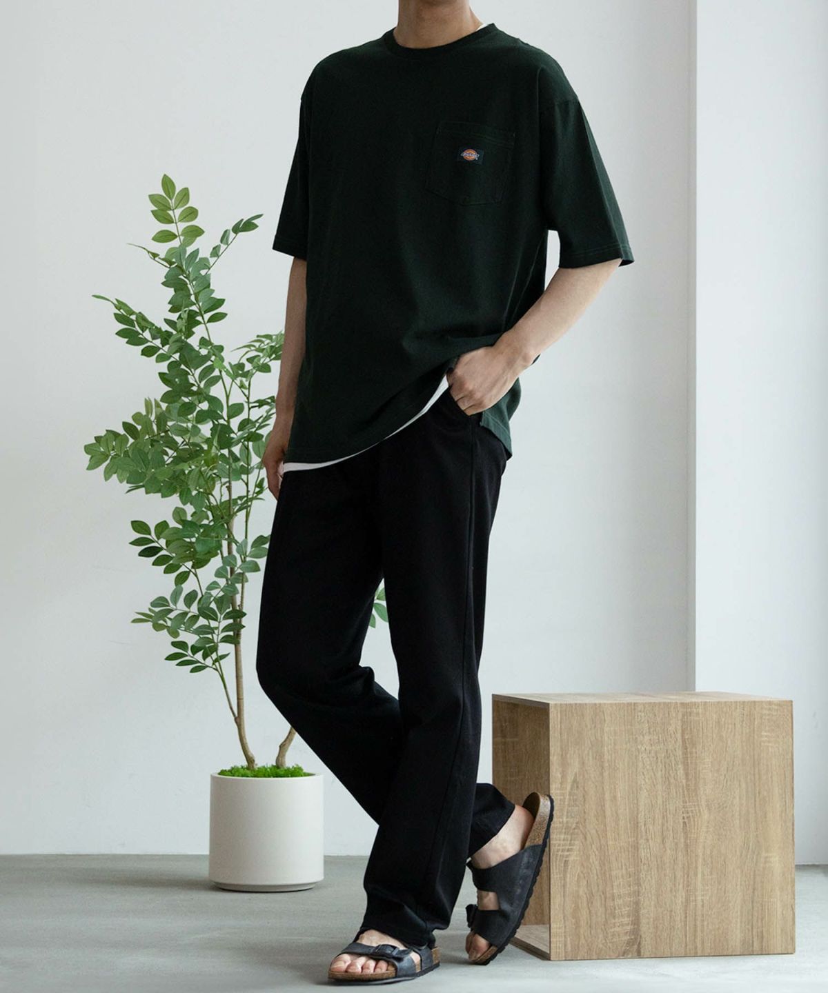 NAVY RICH COLORS テーパードパンツ メンズ