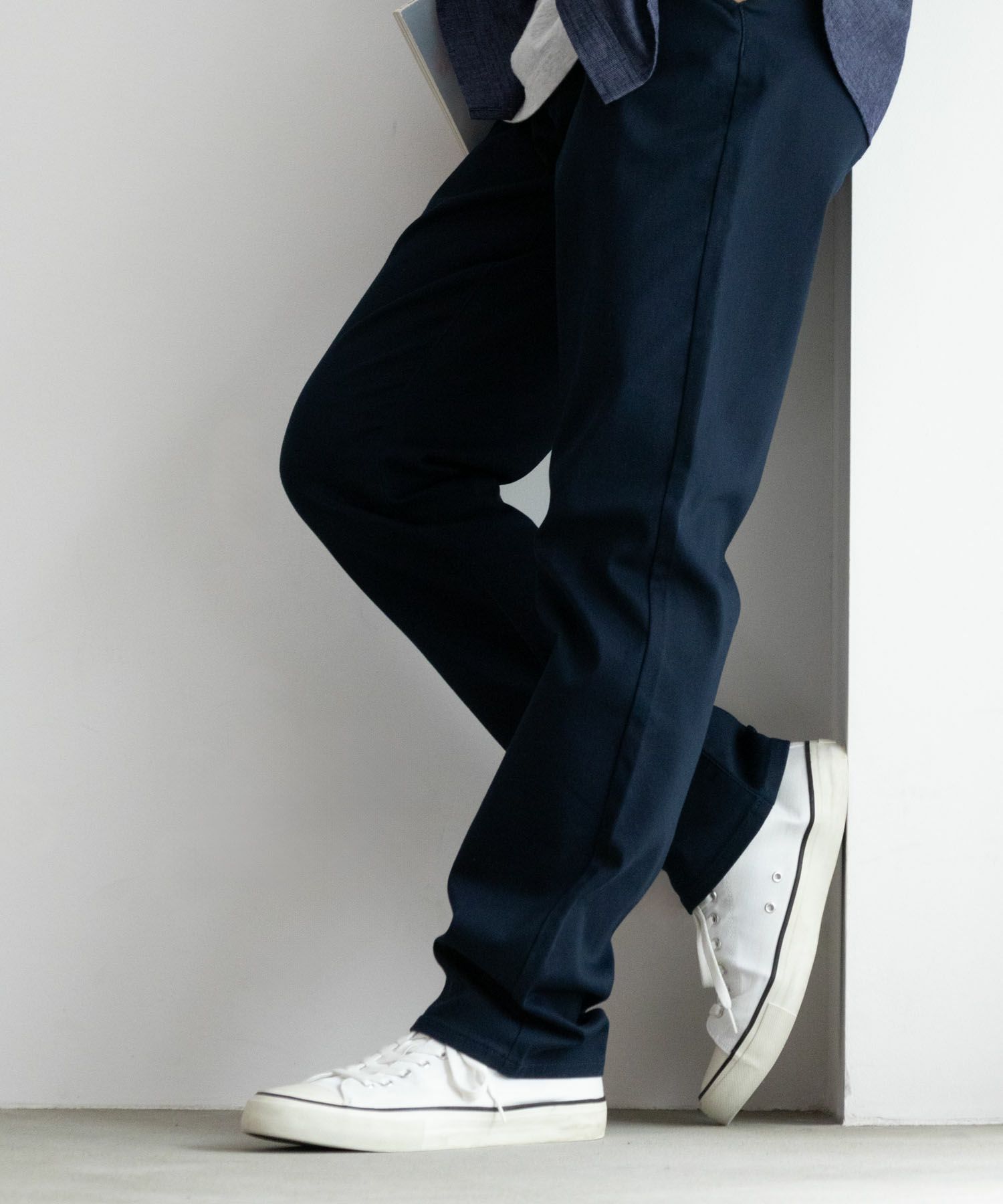 NAVY RICH COLORS テーパードパンツ メンズ