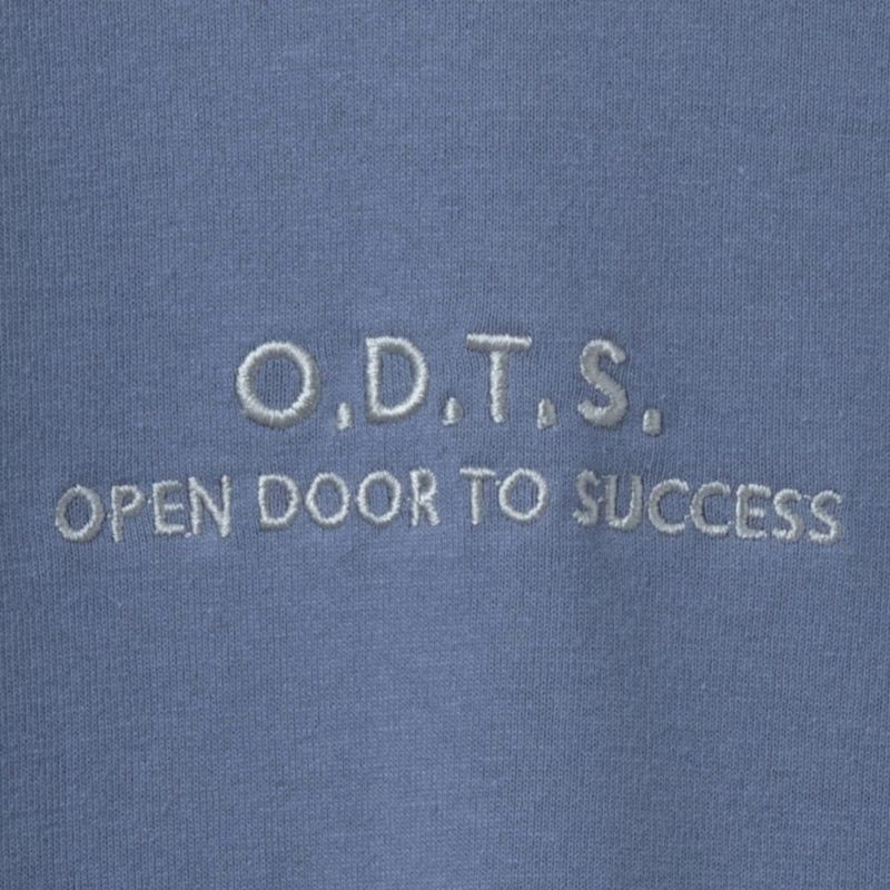 T-GRAPHICS  ワンポイント刺繍長袖Tシャツ メンズ商品画像-14