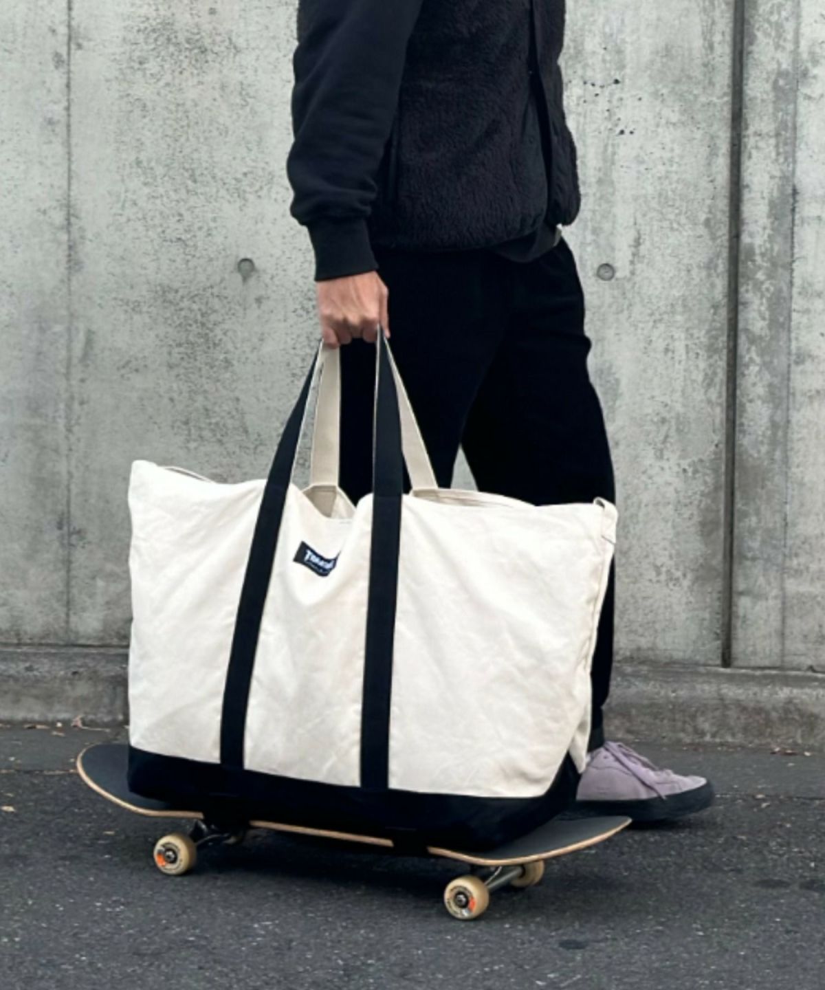 THRASHER スケーティングトートバッグ