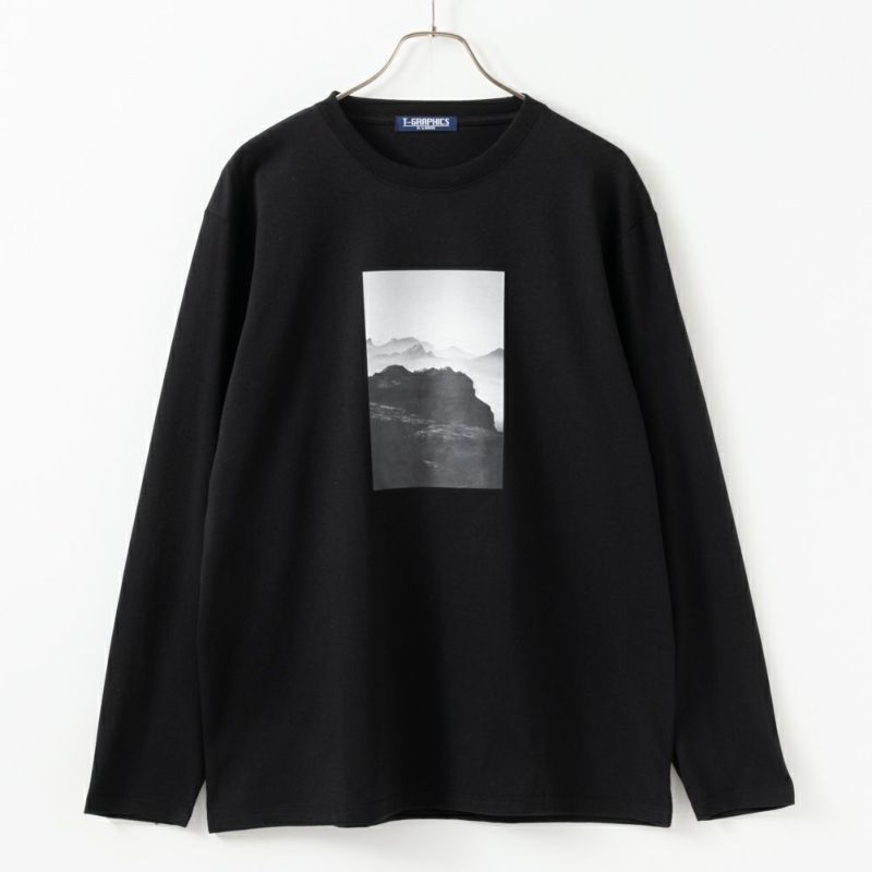 T-GRAPHICS  モノトーンフォト長袖Tシャツ メンズ商品画像-1