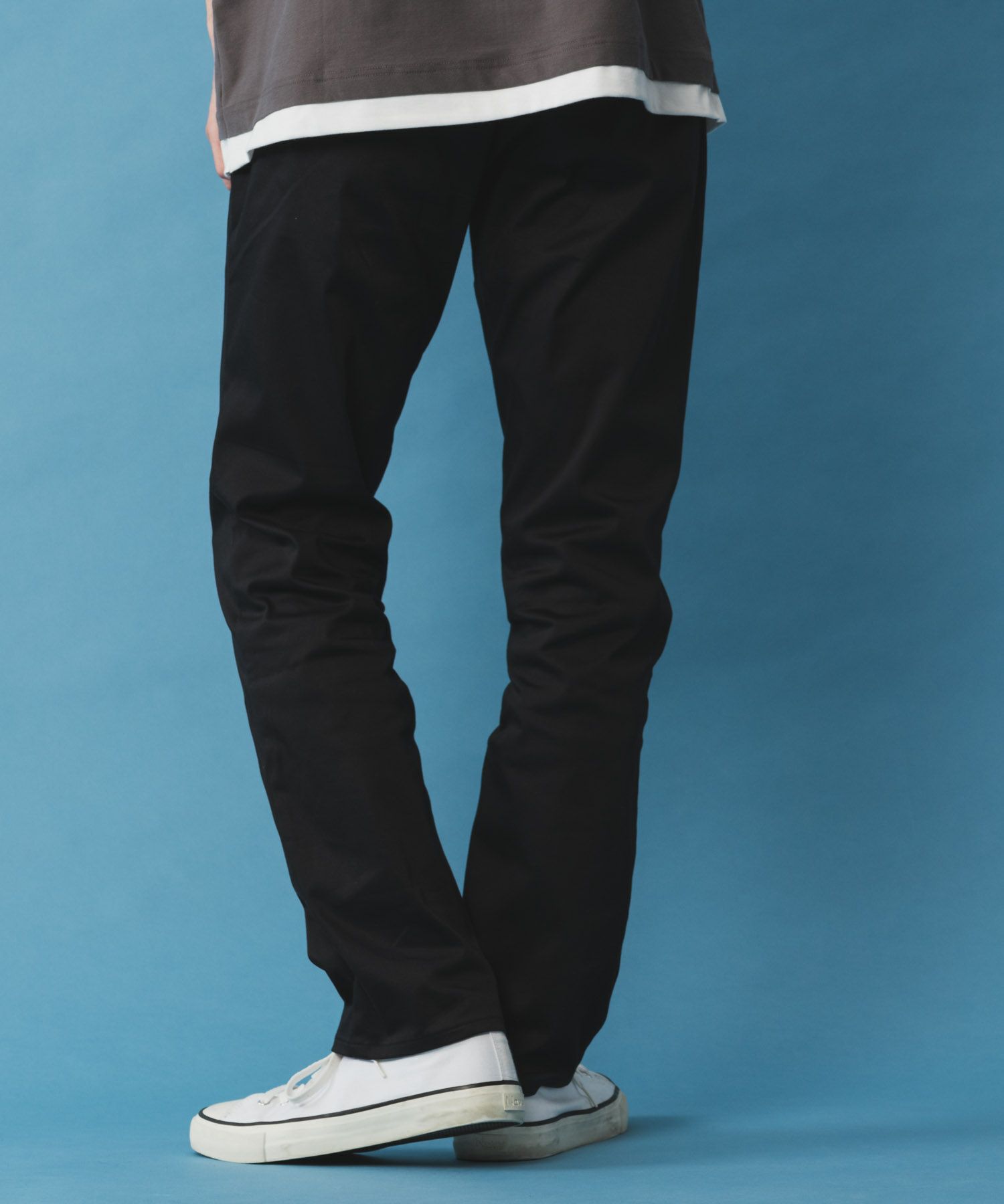 NAVY  SARARI サテンクールテーパードパンツ メンズ商品画像-3