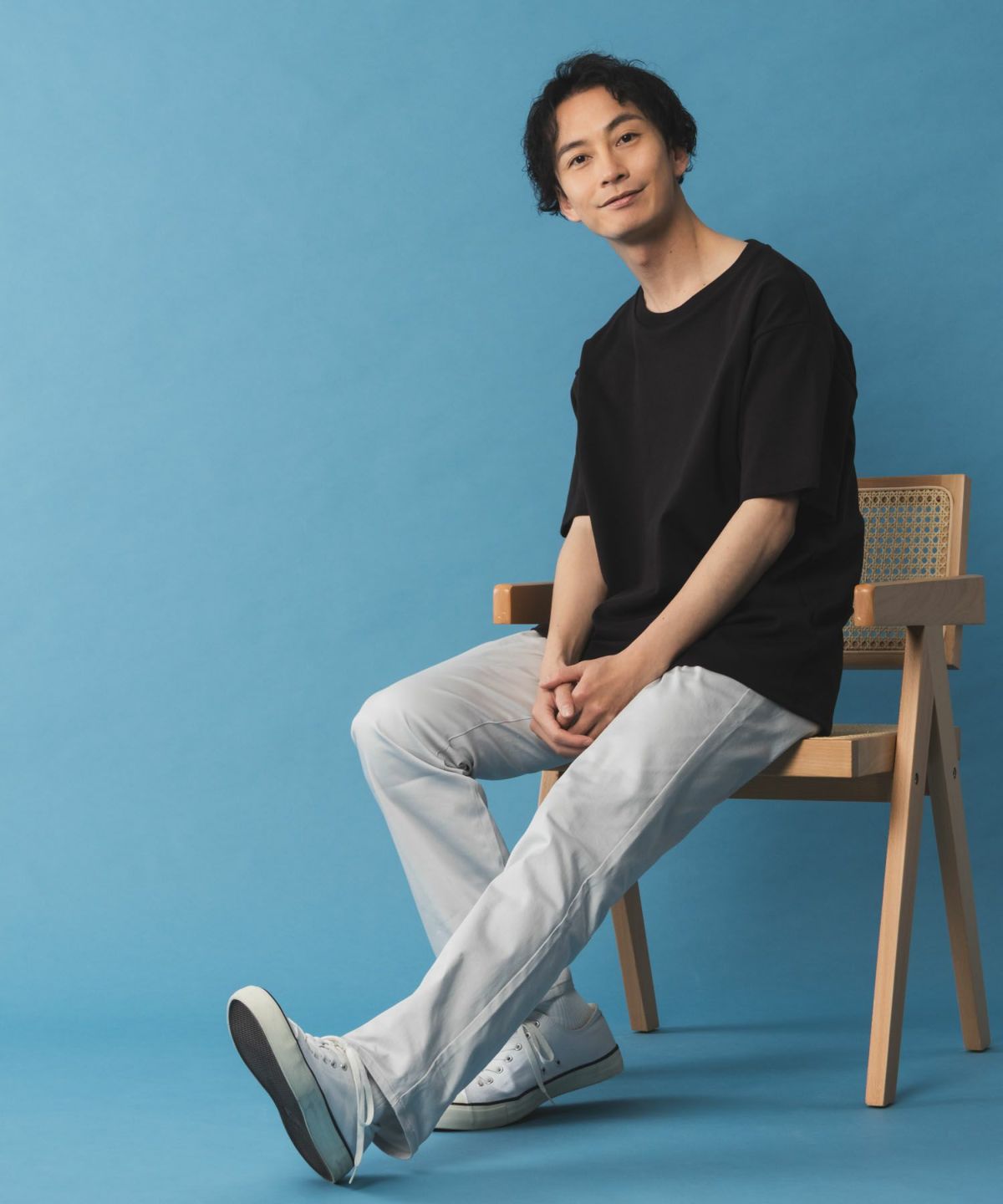 NAVY SARARI サテンクールテーパードパンツ メンズ