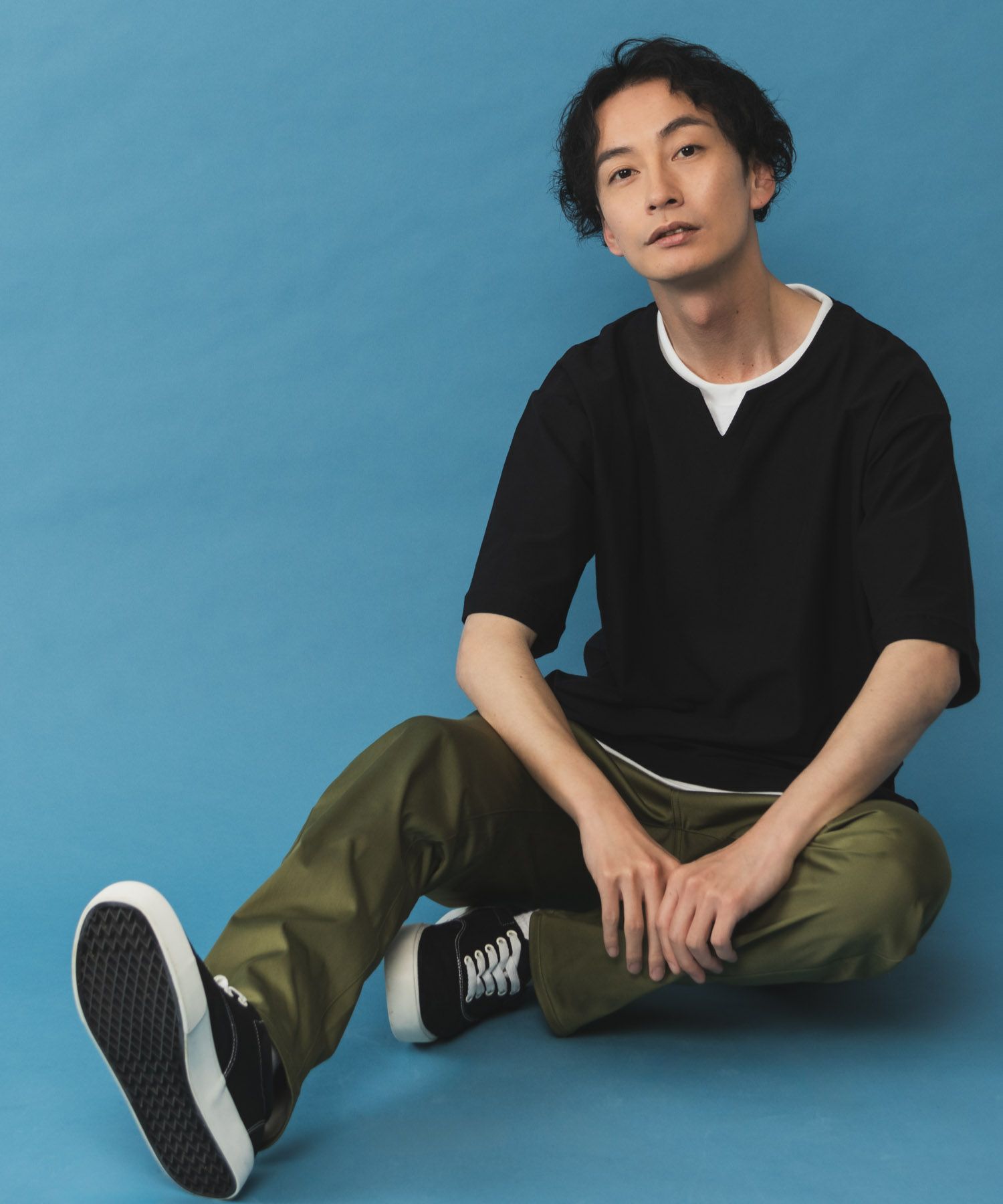 NAVY SARARI サテンクールテーパードパンツ メンズ