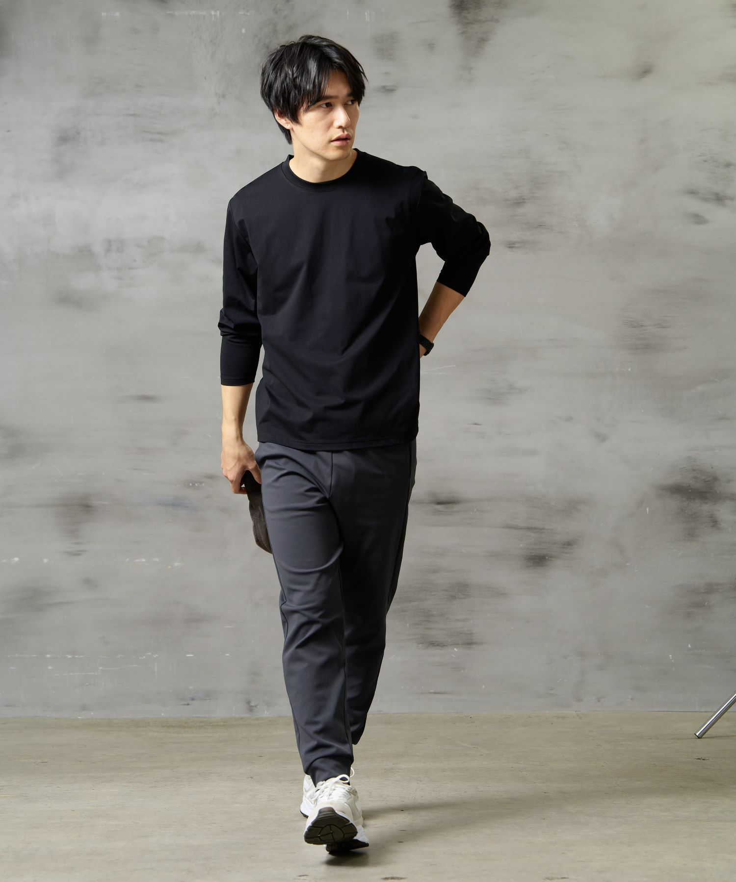 NAVY FIT ポンチ素材 ストレッチドライイージージョガーパンツ メンズ