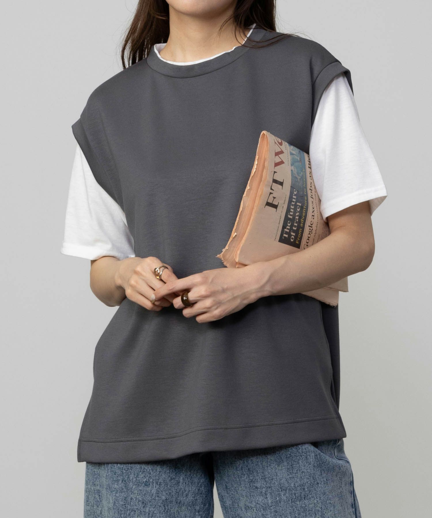URBAN COLLECTION  エアスムージー ポンチ素材 フェイクレイヤードベストTシャツ レディース メール便 対応商品商品画像-2
