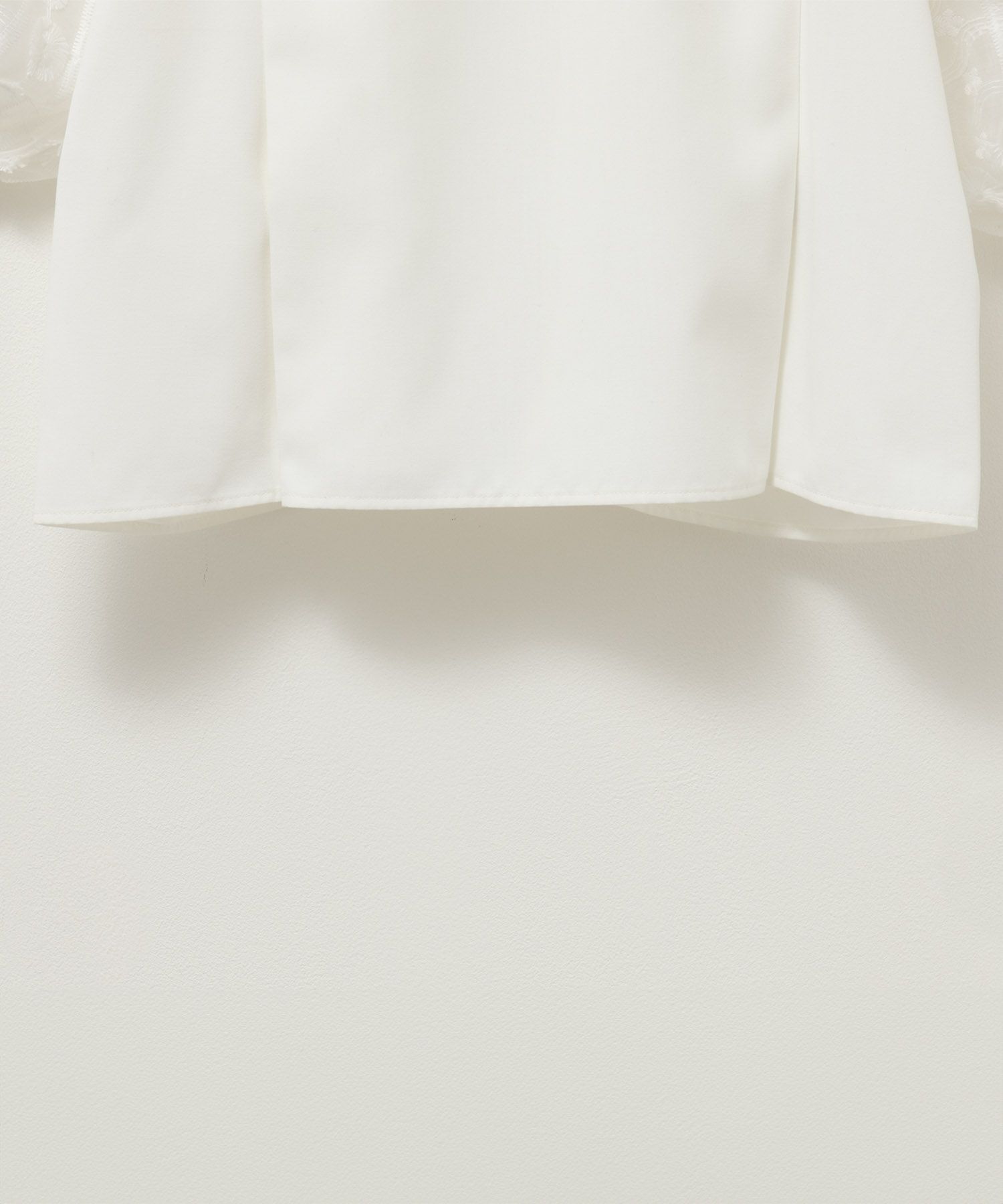 HusHusH  袖刺繍半袖ブラウス レディース商品サムネイル-13