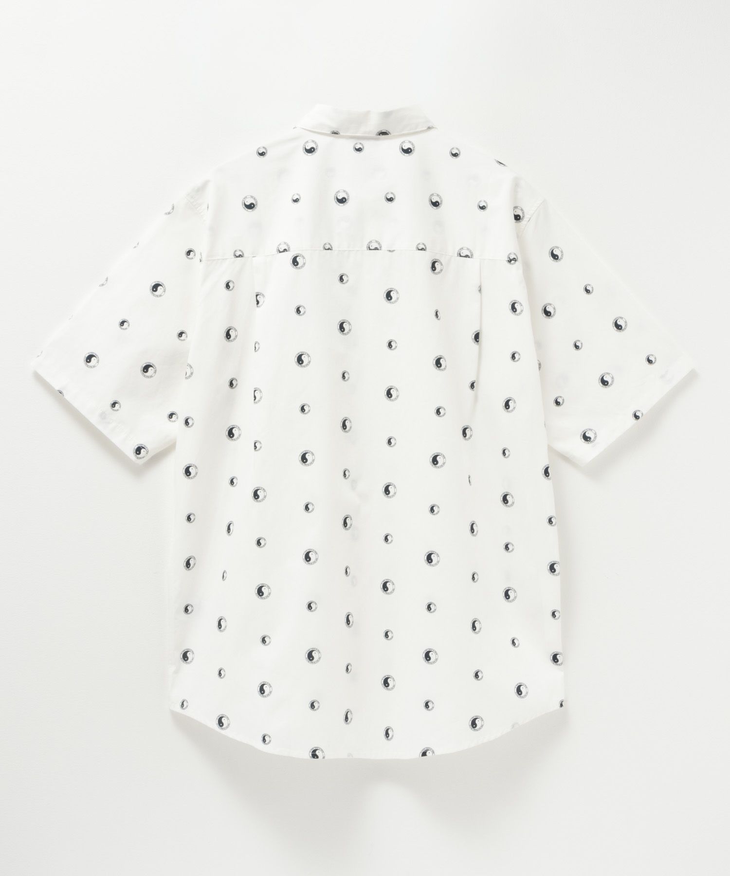 T&C Surf Designs インヤン総柄シャツ メンズ