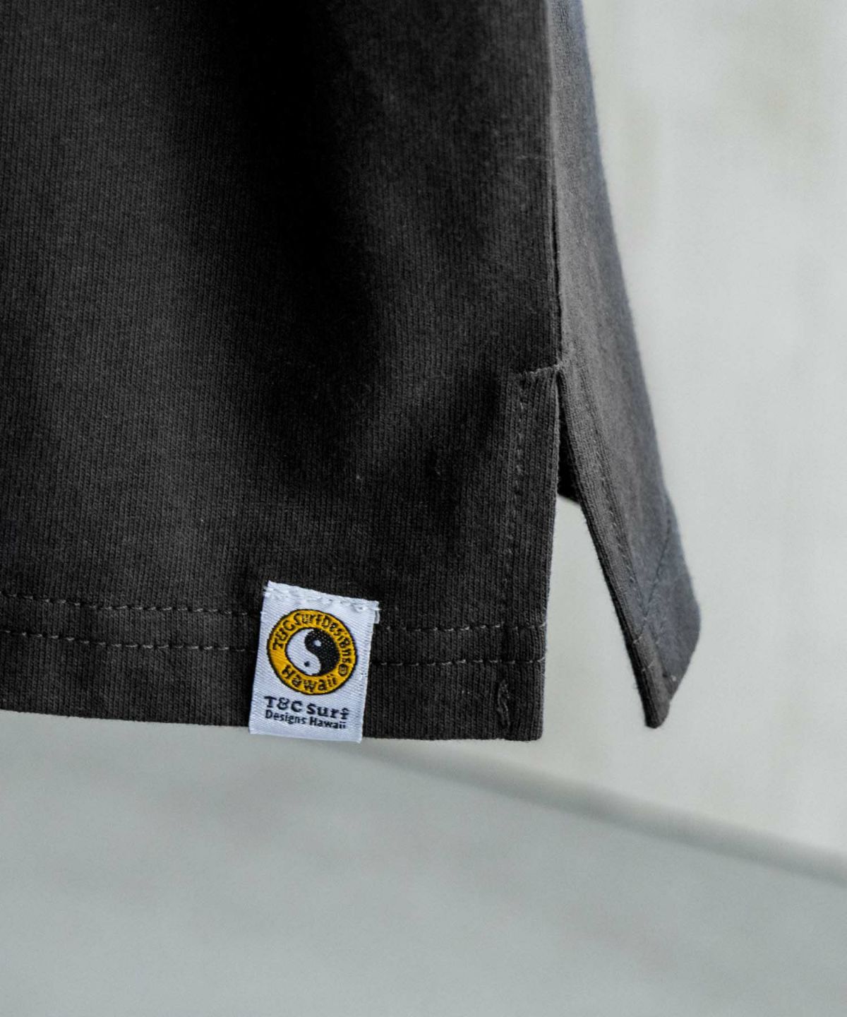 T&C Surf Designs バックインヤンタンクトップ メンズ ネコポス 対応商品