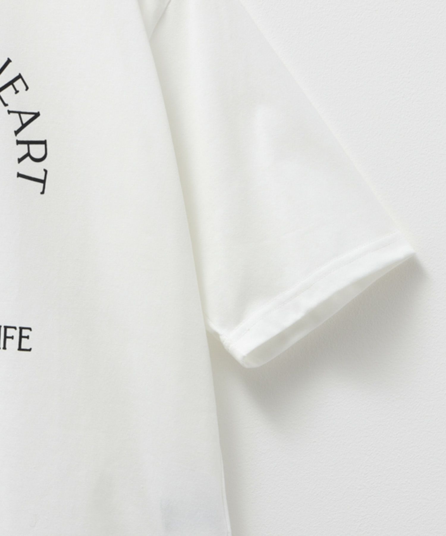 NAVY  5分袖アーチプリントTシャツ レディース メール便 対応商品商品画像-9