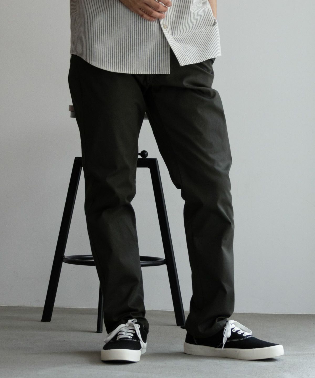 NAVY SARARI 裏メッシュドビーCOOLストレートパンツ メンズ