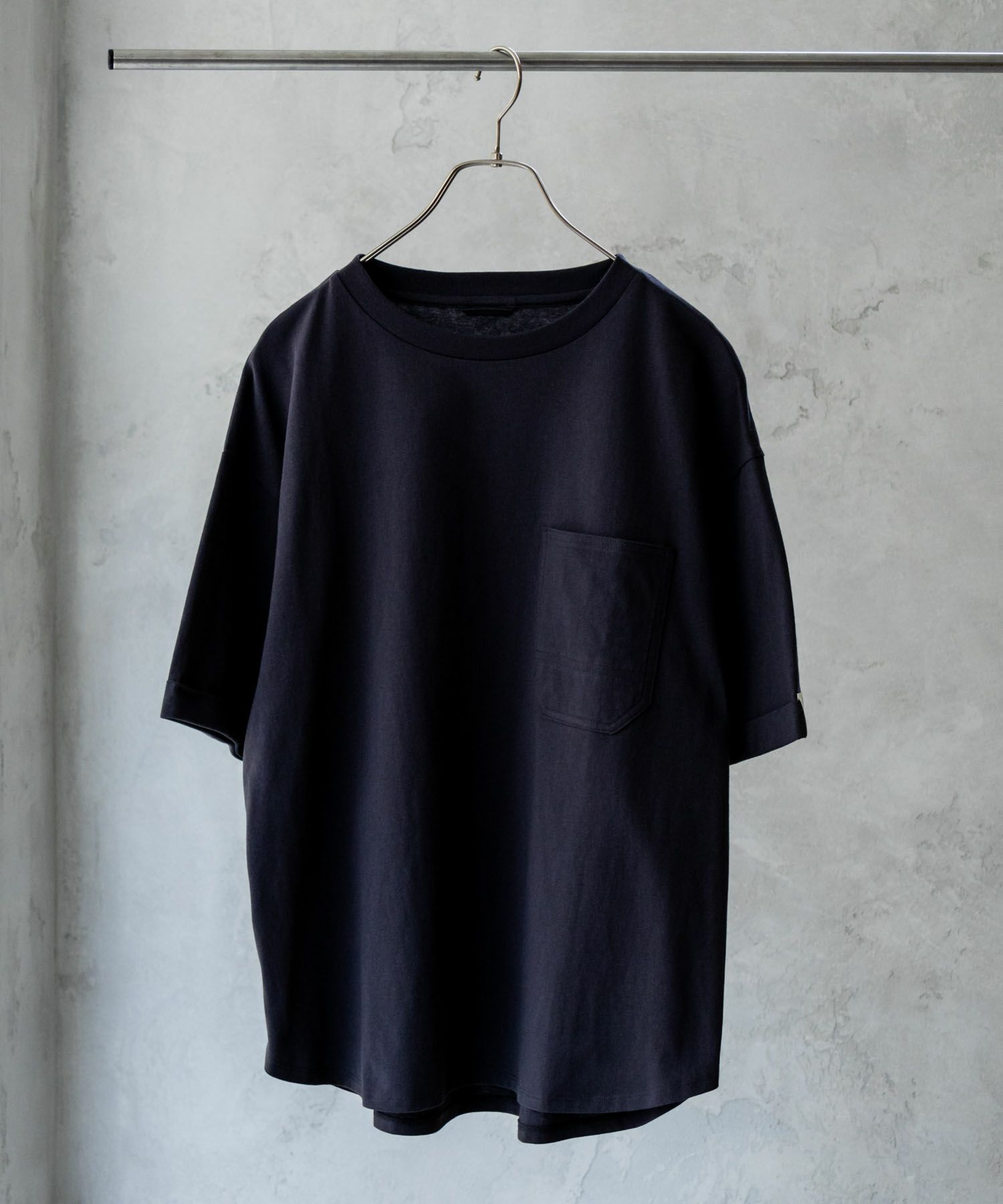 C17 ポケットTシャツ レディース