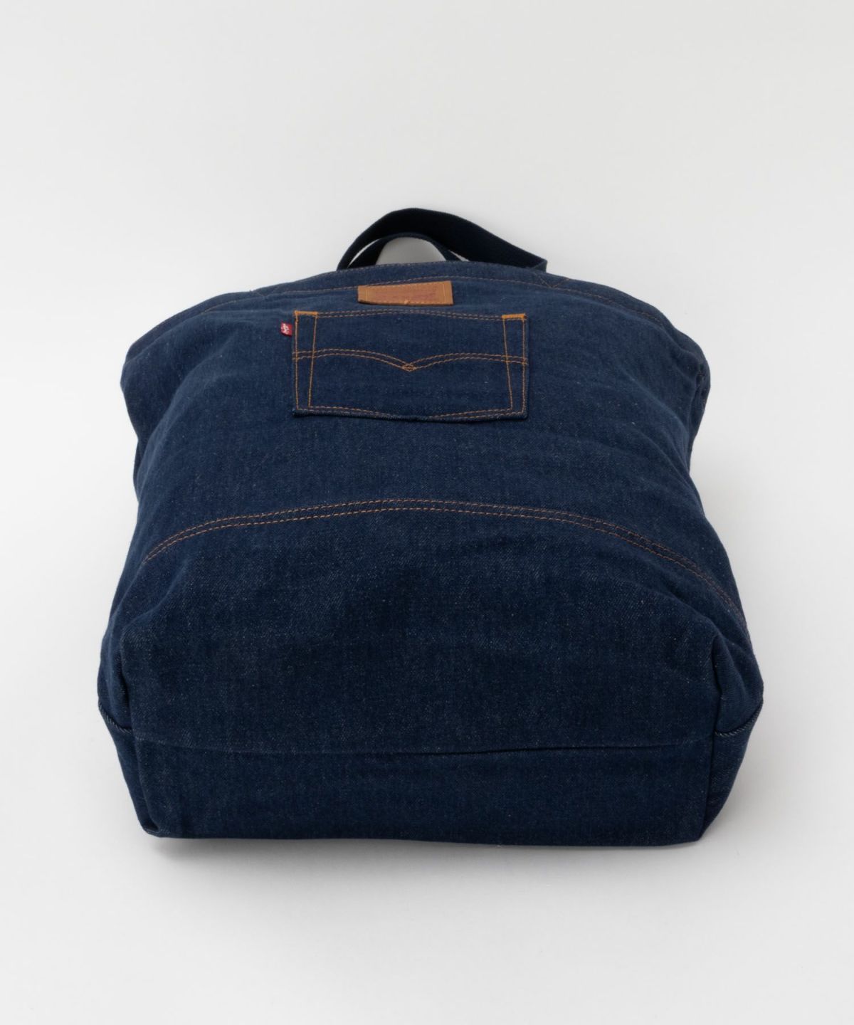 Levi's バックポケットトートバッグ