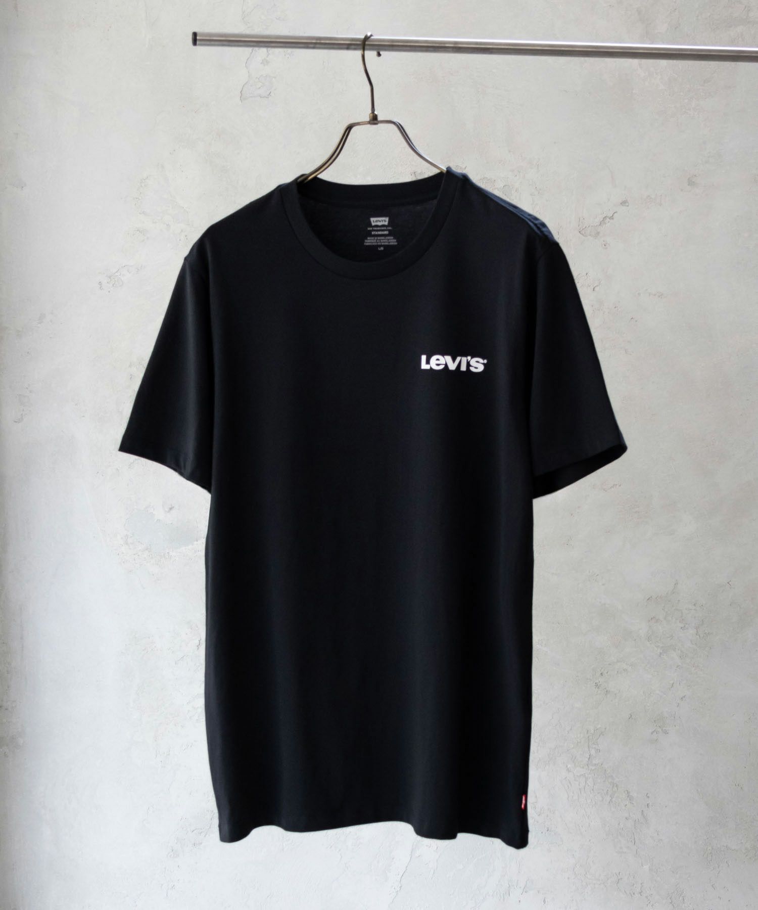 Levi's グラフィッククルーネックTシャツ メンズ メール便 対応商品商品画像-1