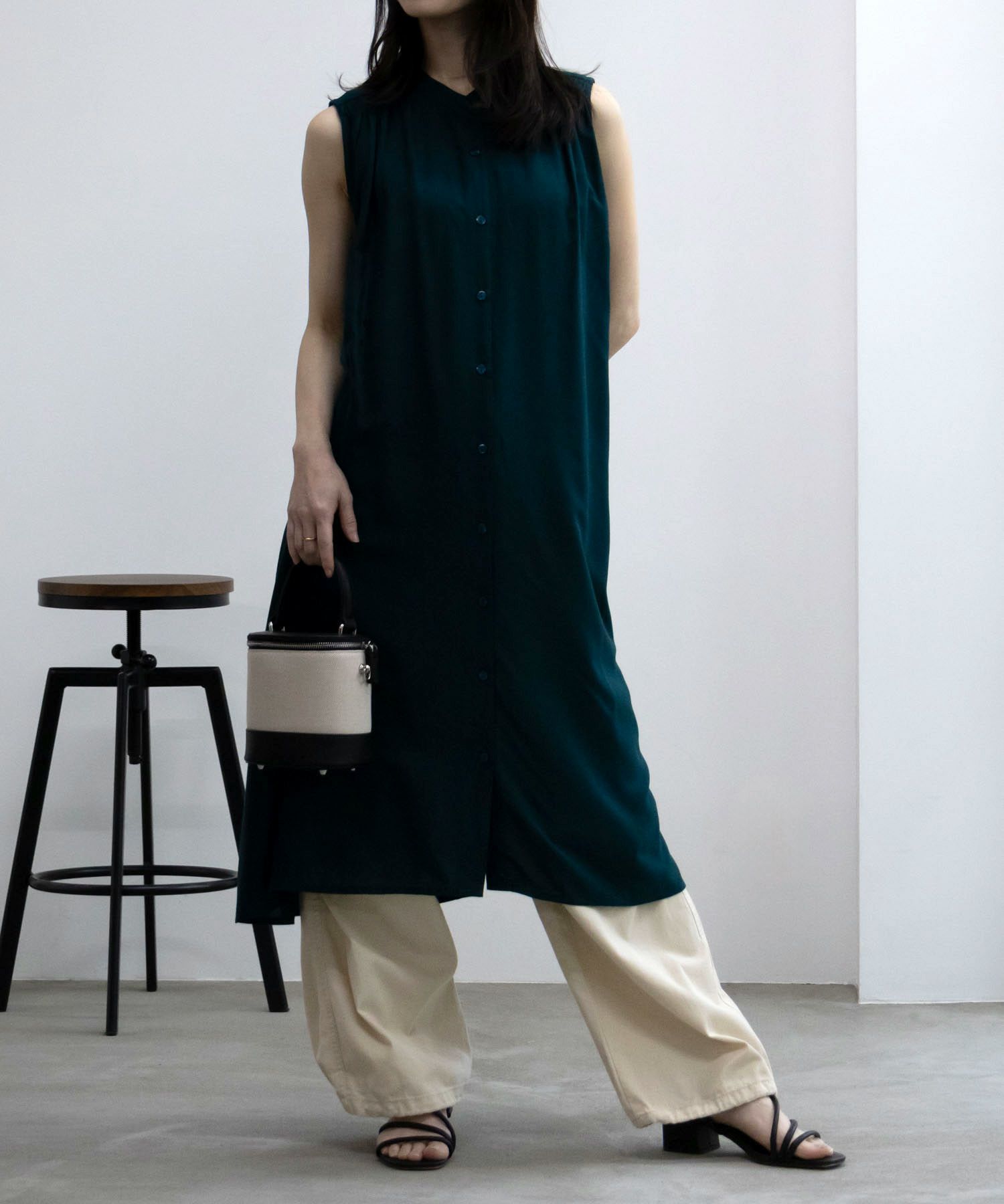 Howdy Marie インドファブリック 肩シャーリングワンピース レディース商品画像-1