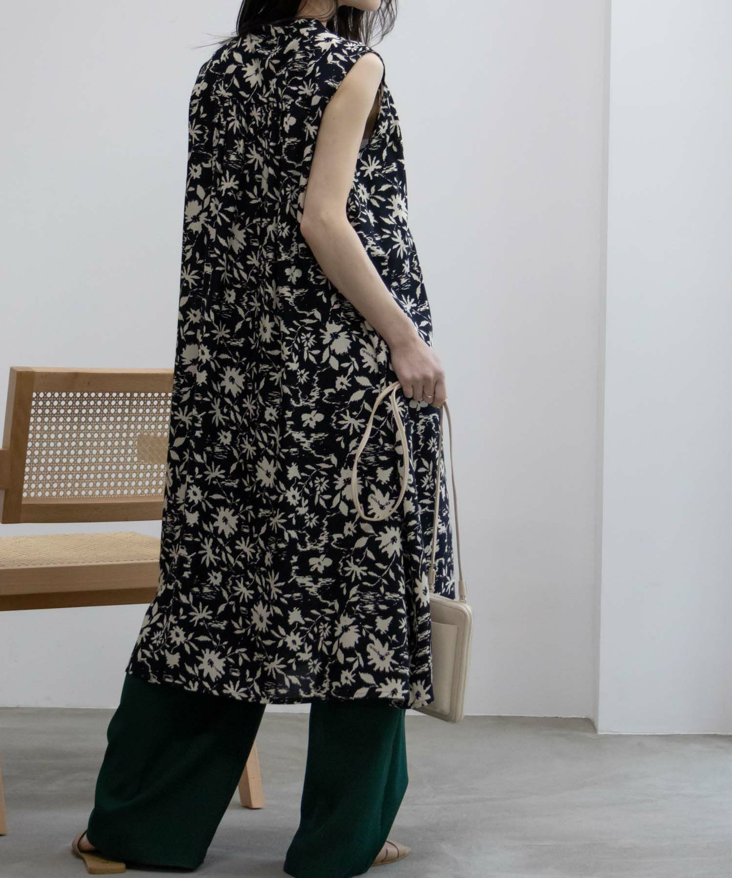 Howdy Marie インドファブリック 肩シャーリングワンピース レディース