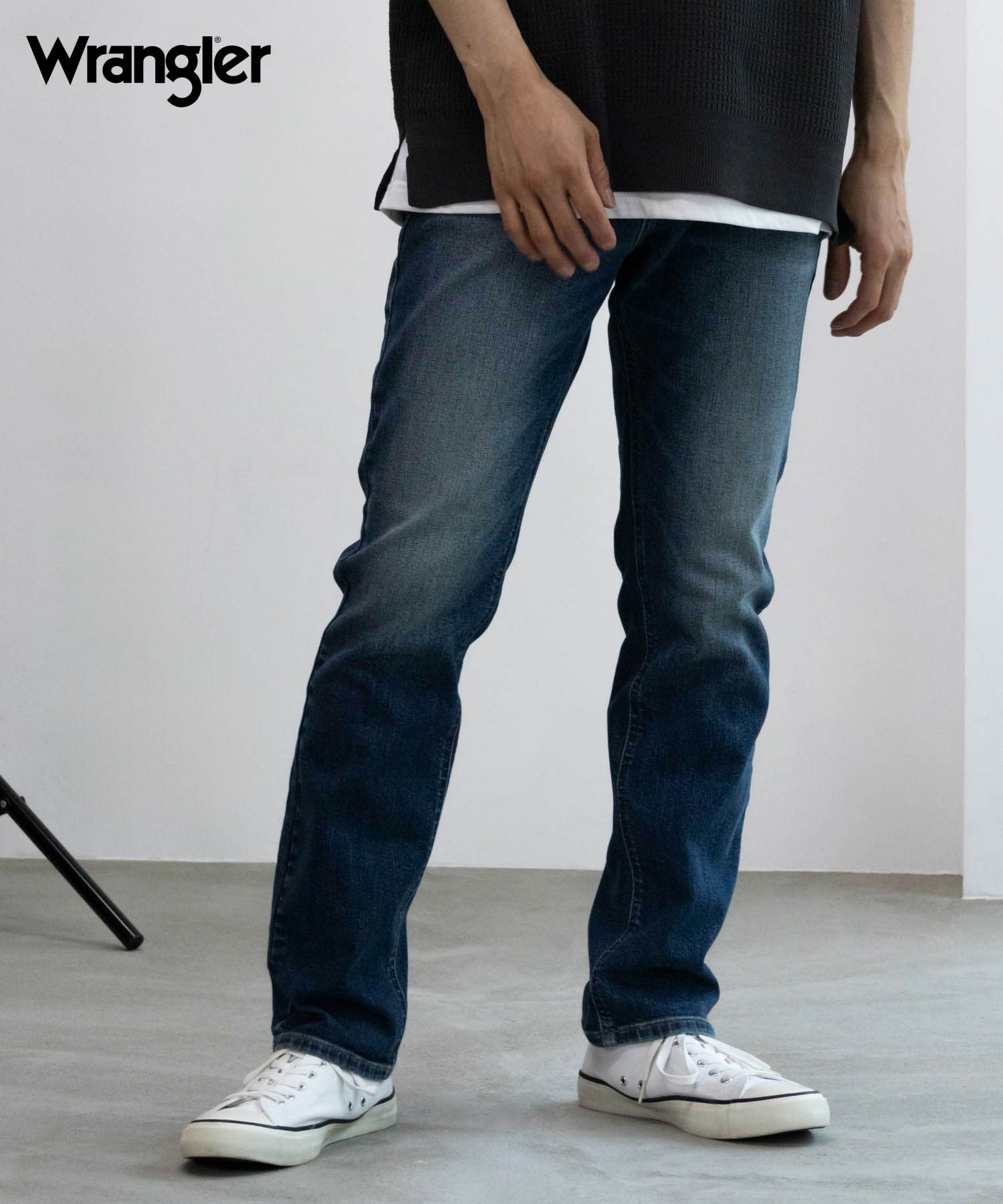 ★ JEANS★ スリムストレートデニム Slim straight denim(0 GREY): パンツanuans