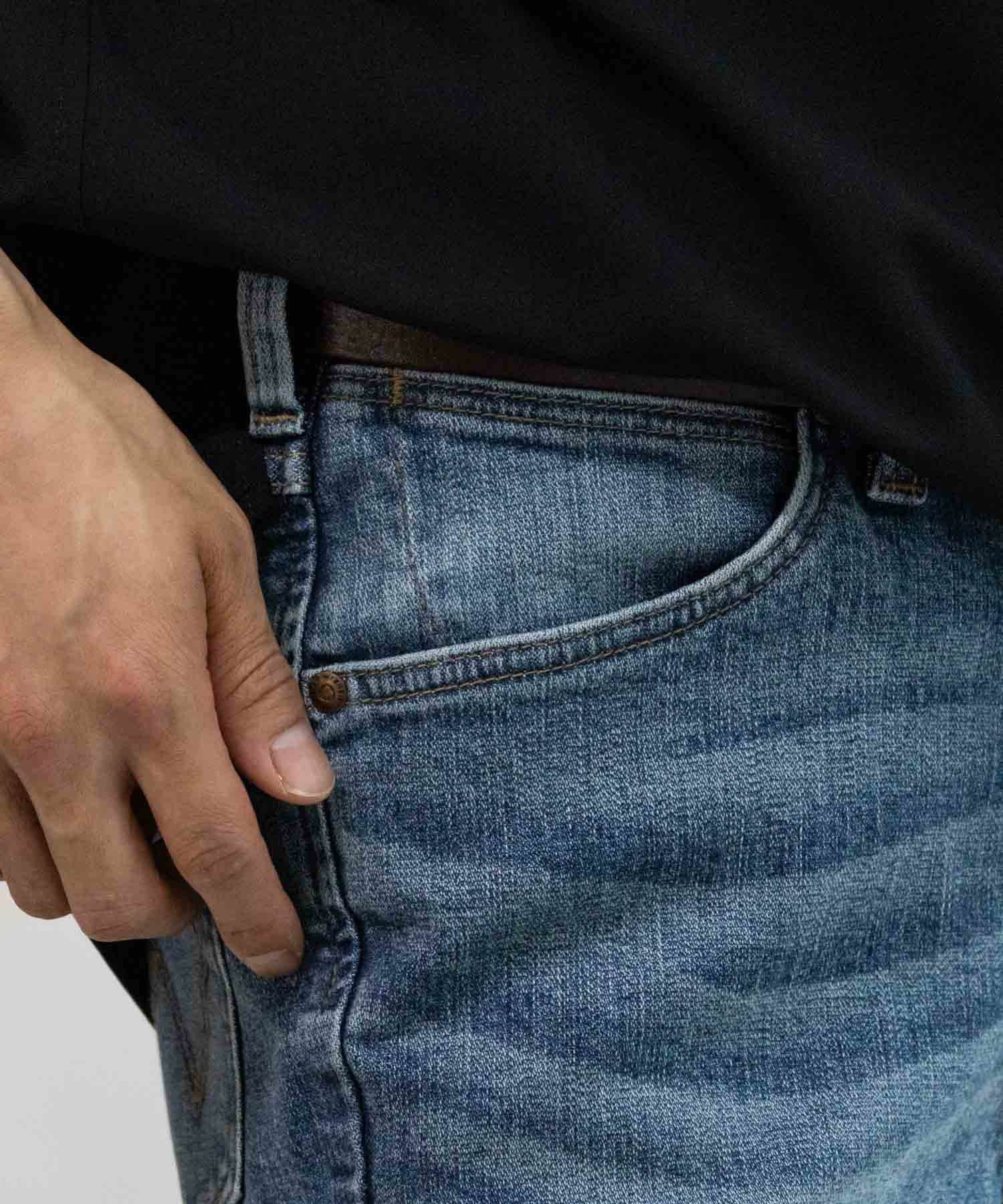 WRANGLER スリムストレートパンツ メンズ
