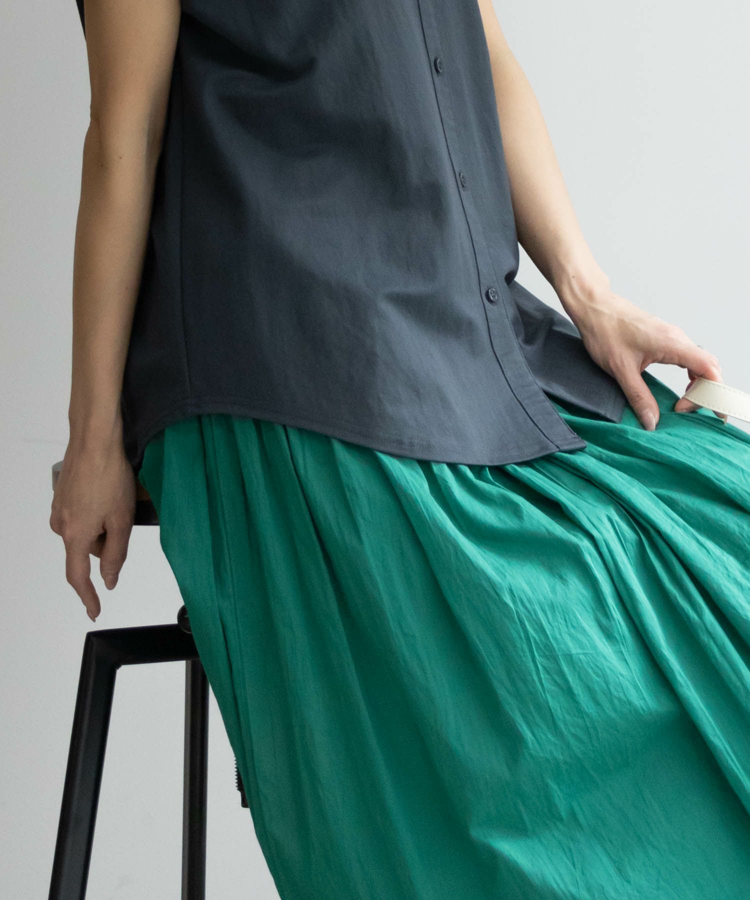 NAVY SARARI 前開きシャツ レディース