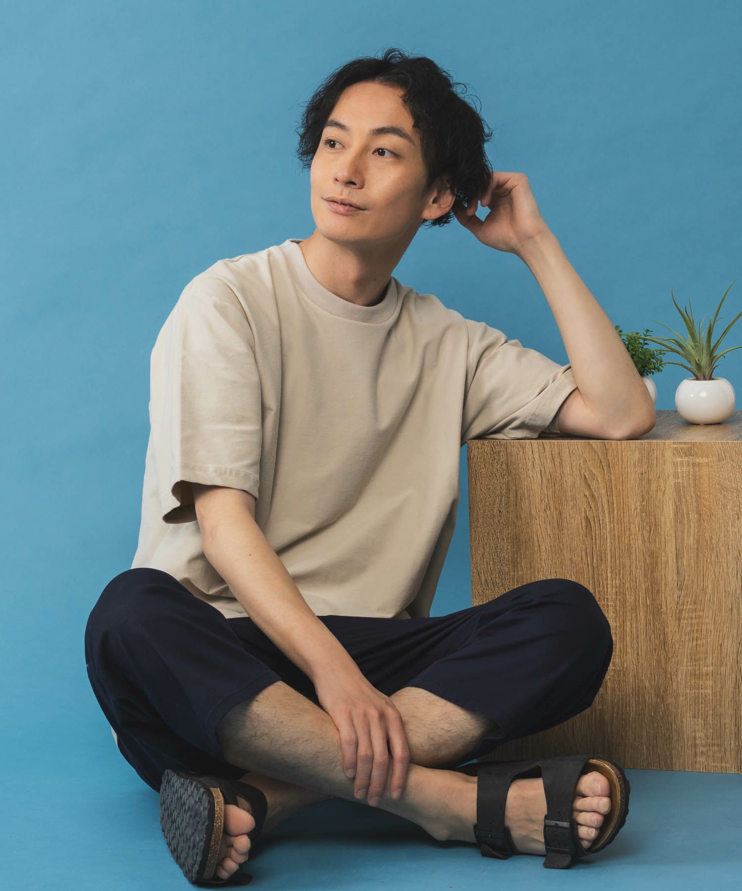 SARARI NAVY 冷感クルーネックTシャツ メンズ