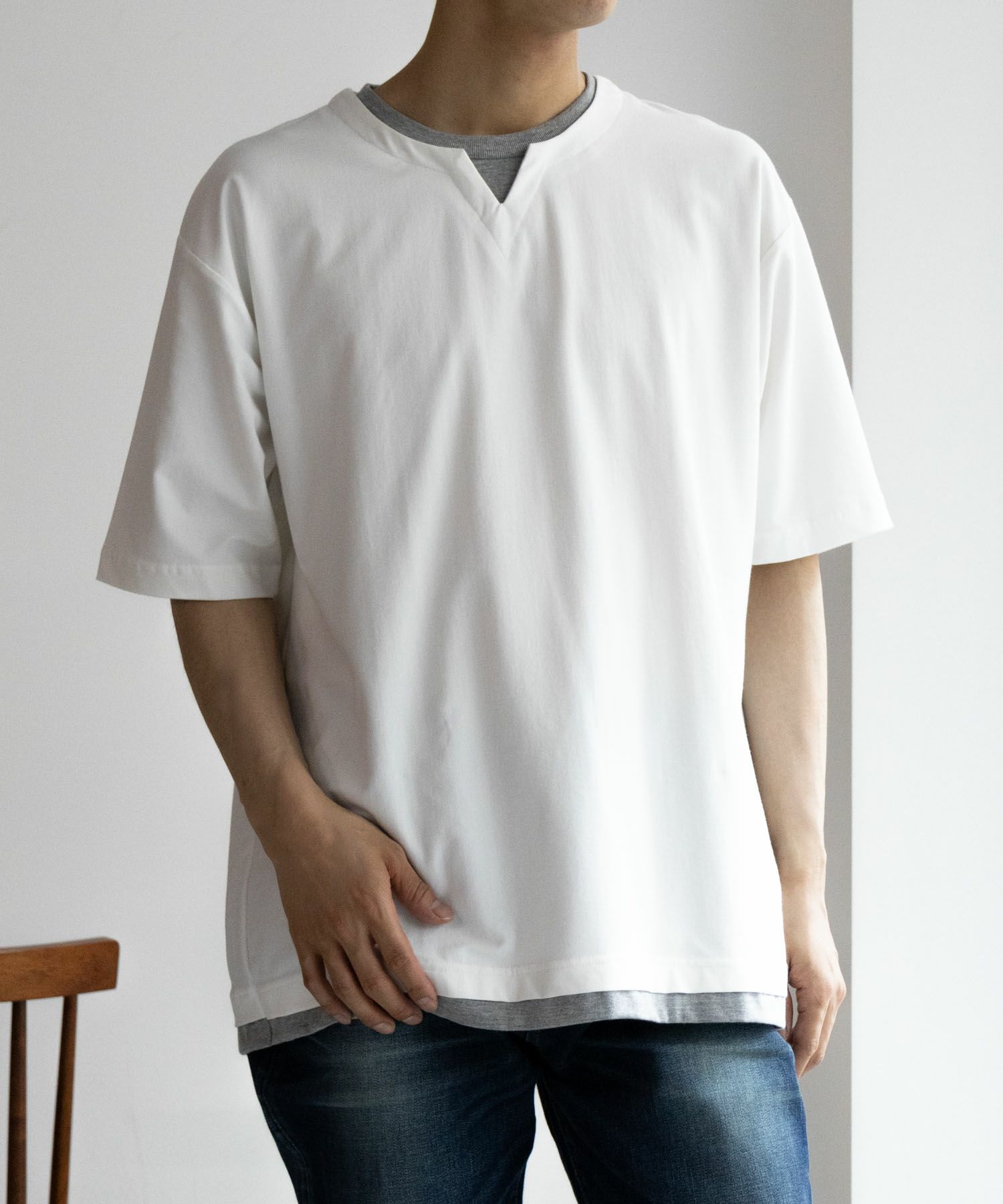 NAVY SARARI  冷感キーネックTシャツ メンズ商品画像-17