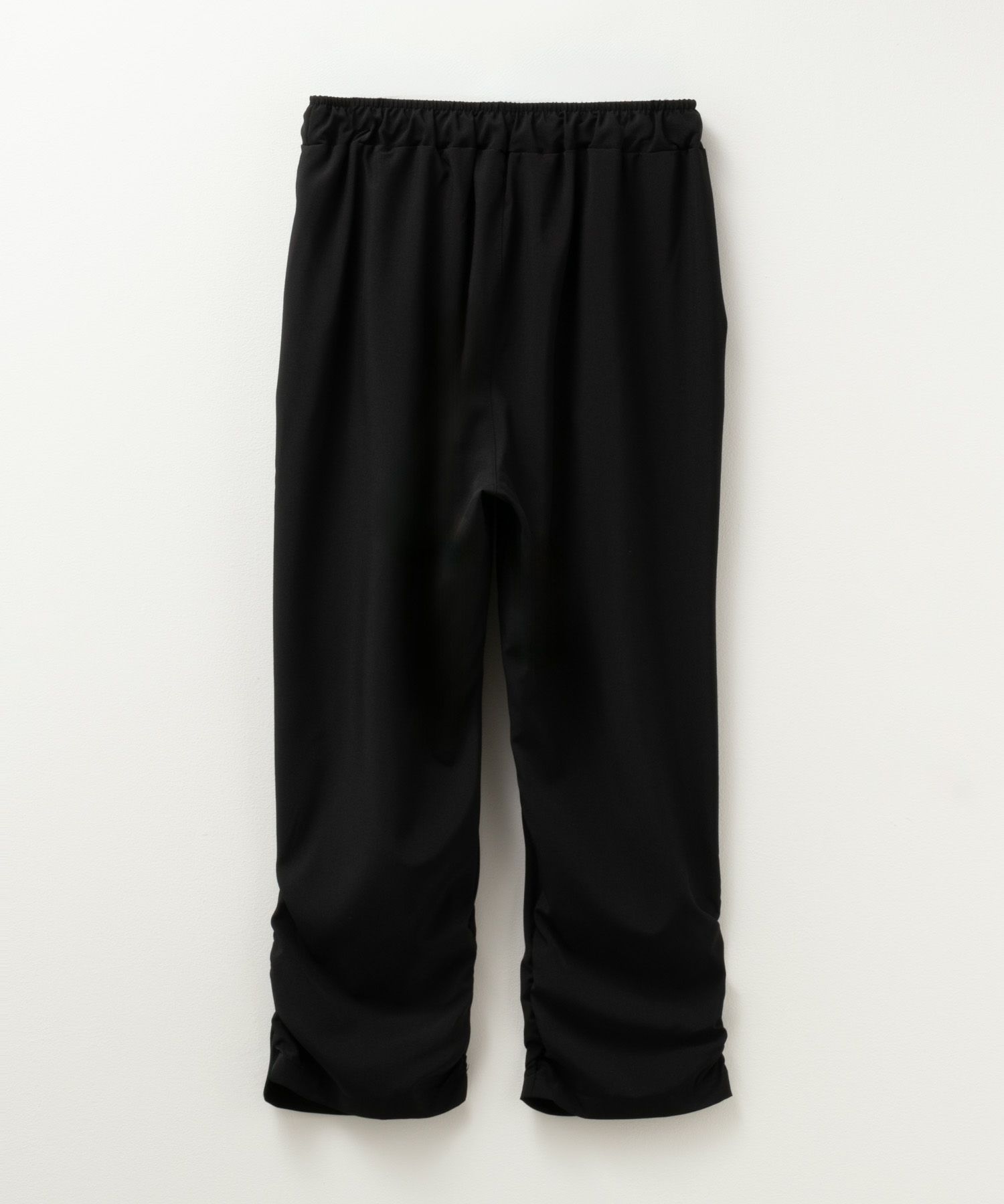 SARARI NAVY シャーリングパンツ レディース