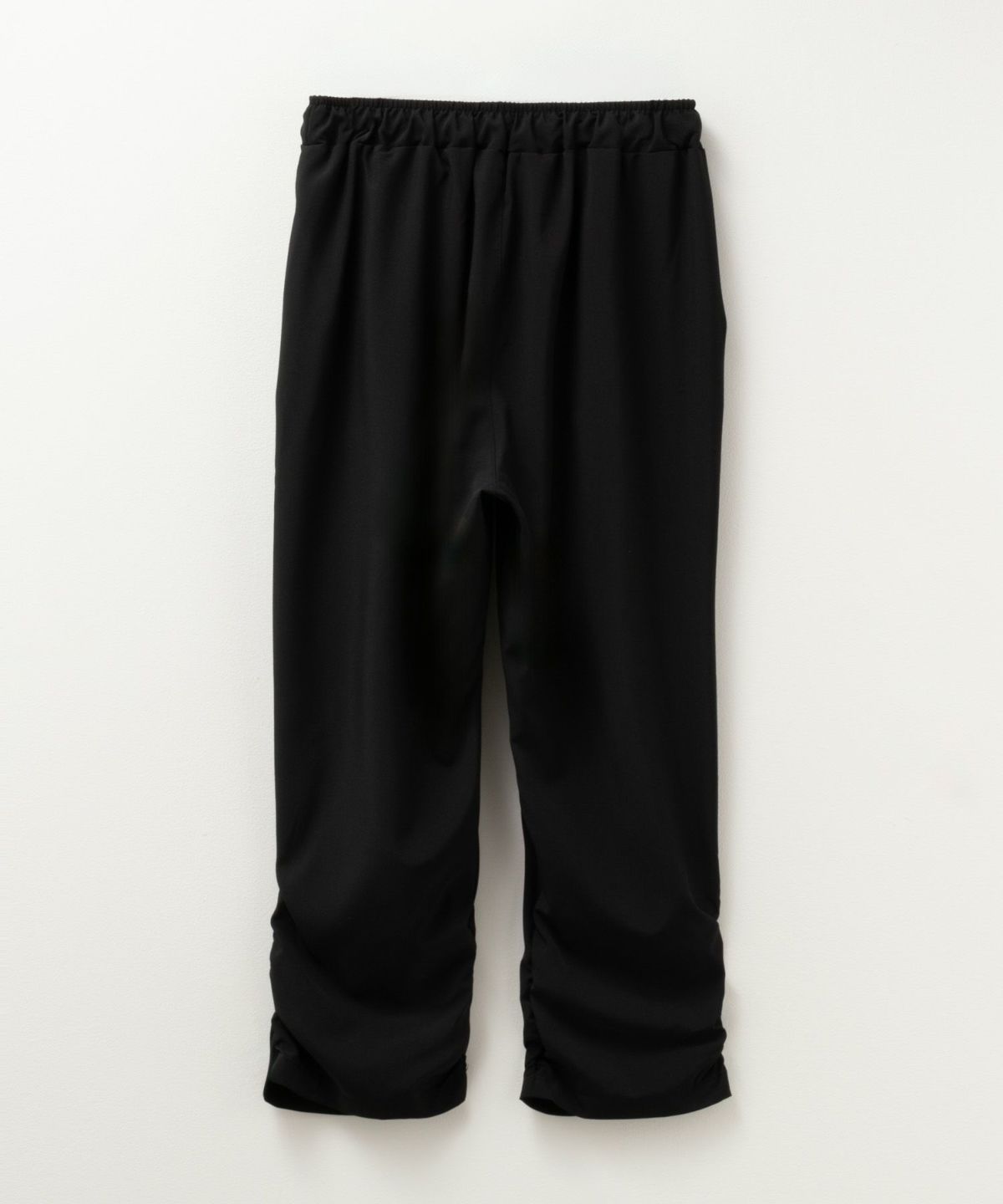 SARARI NAVY シャーリングパンツ レディース