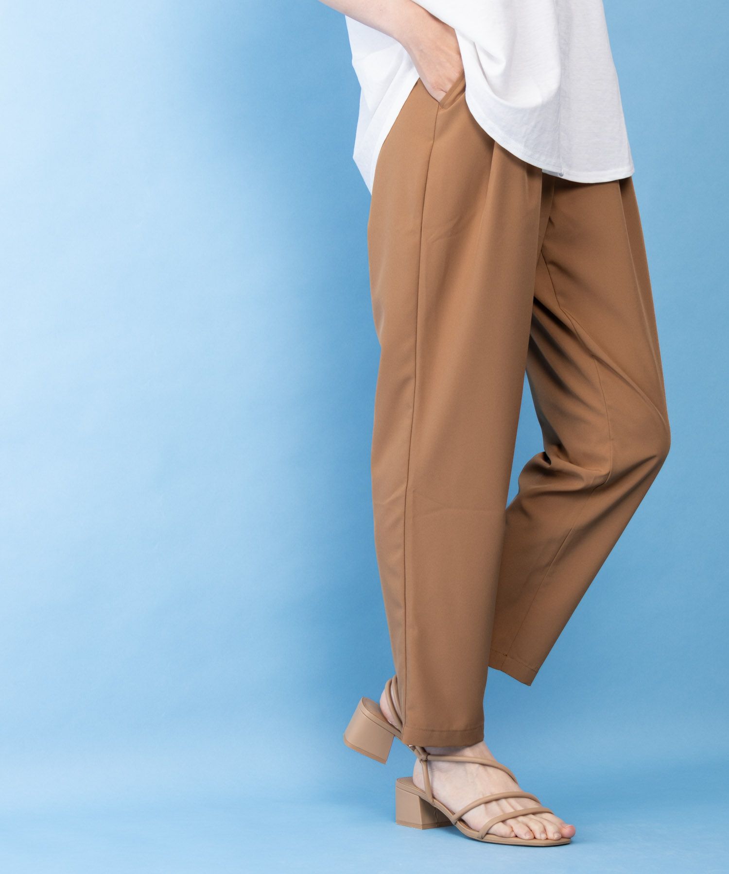 NAVY SARARI  テーパードパンツ レディース商品サムネイル-1