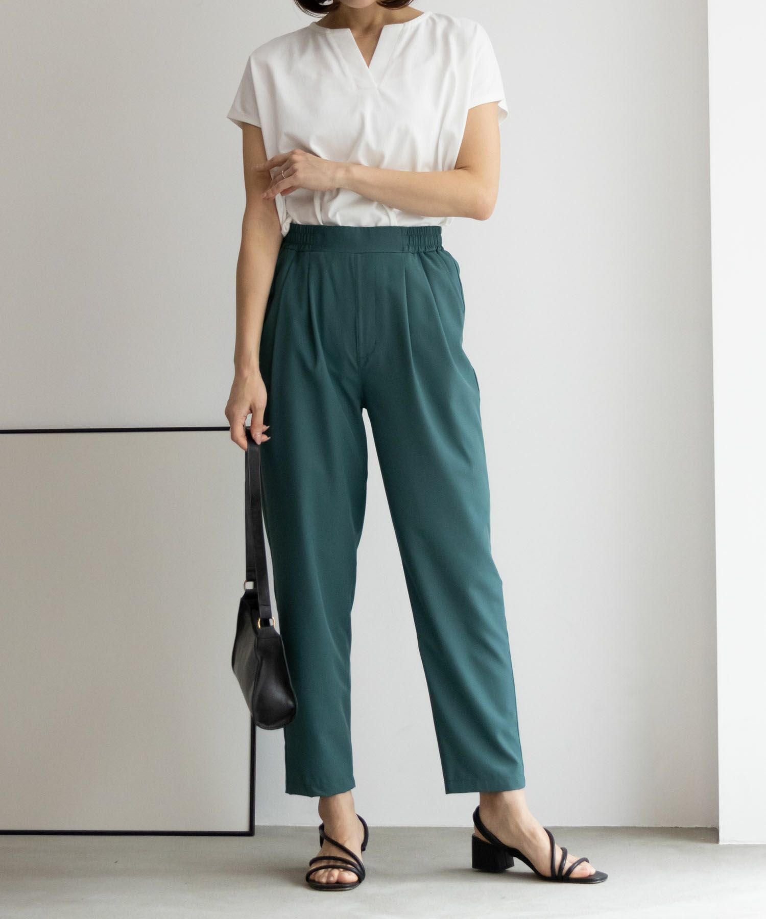 NAVY SARARI  テーパードパンツ レディース商品サムネイル-21
