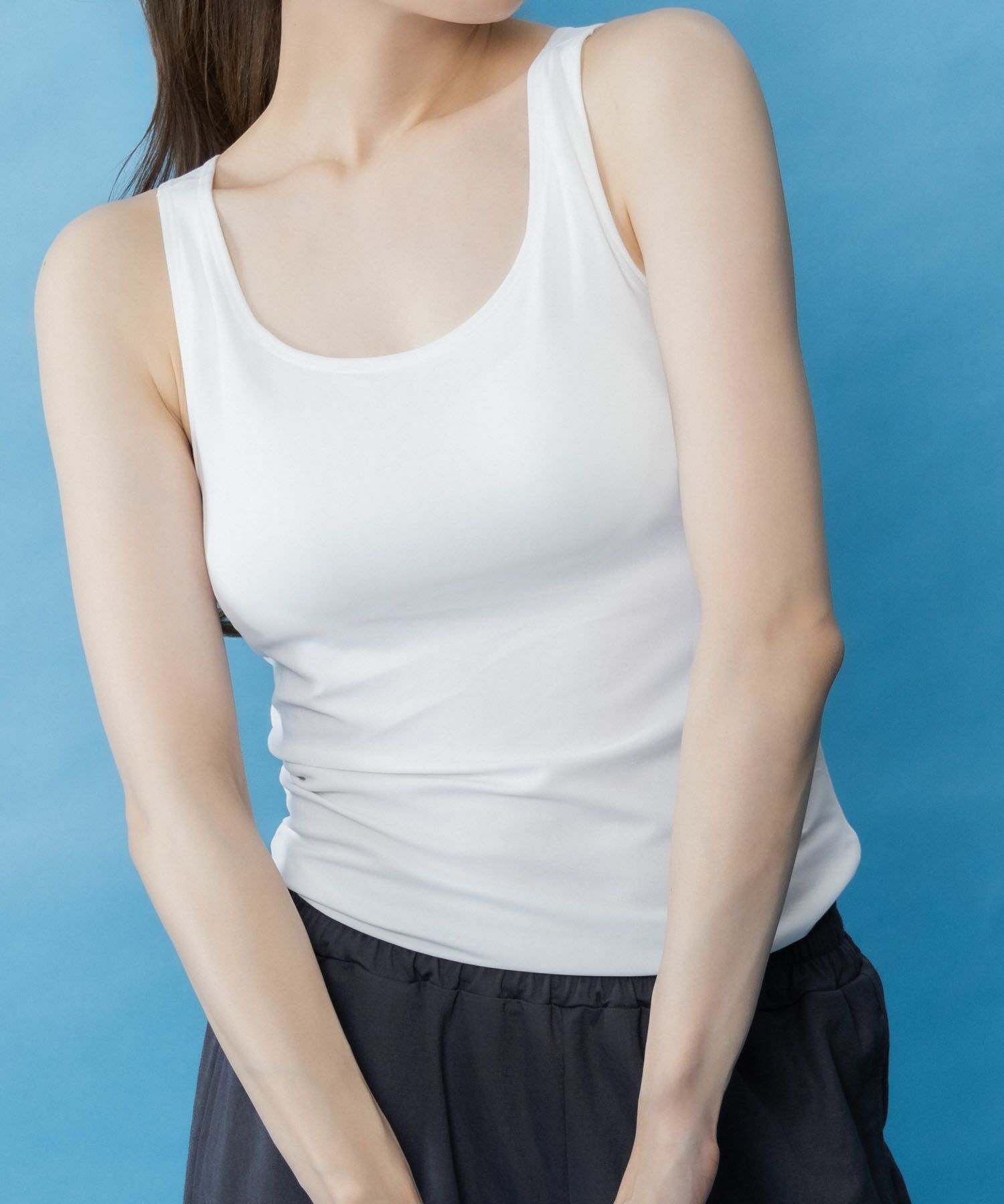 NAVY SARARI ブラトップタンクトップ レディース