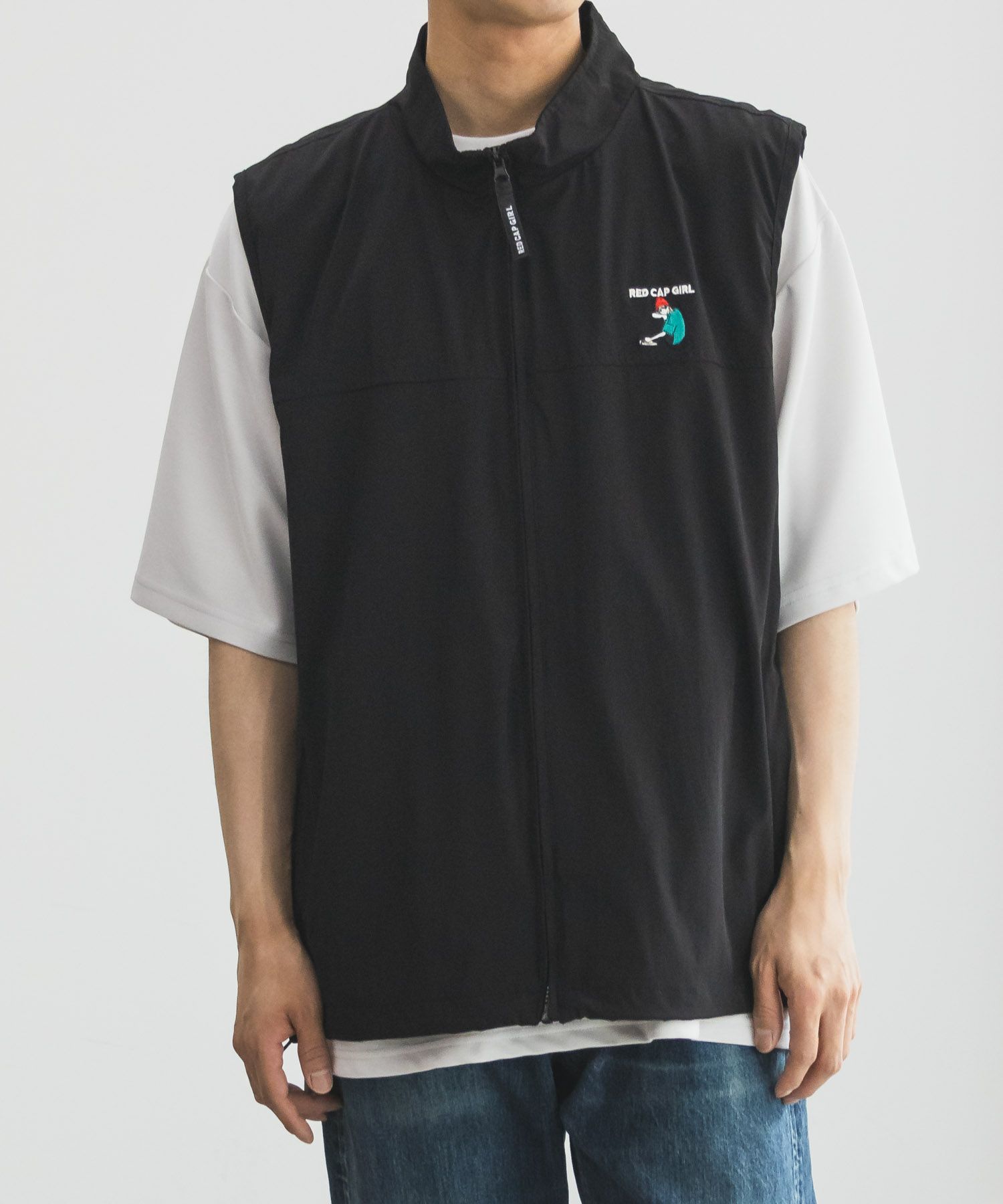RED CAP GIRL ナイロンタスラン胸刺繍ベスト メンズ