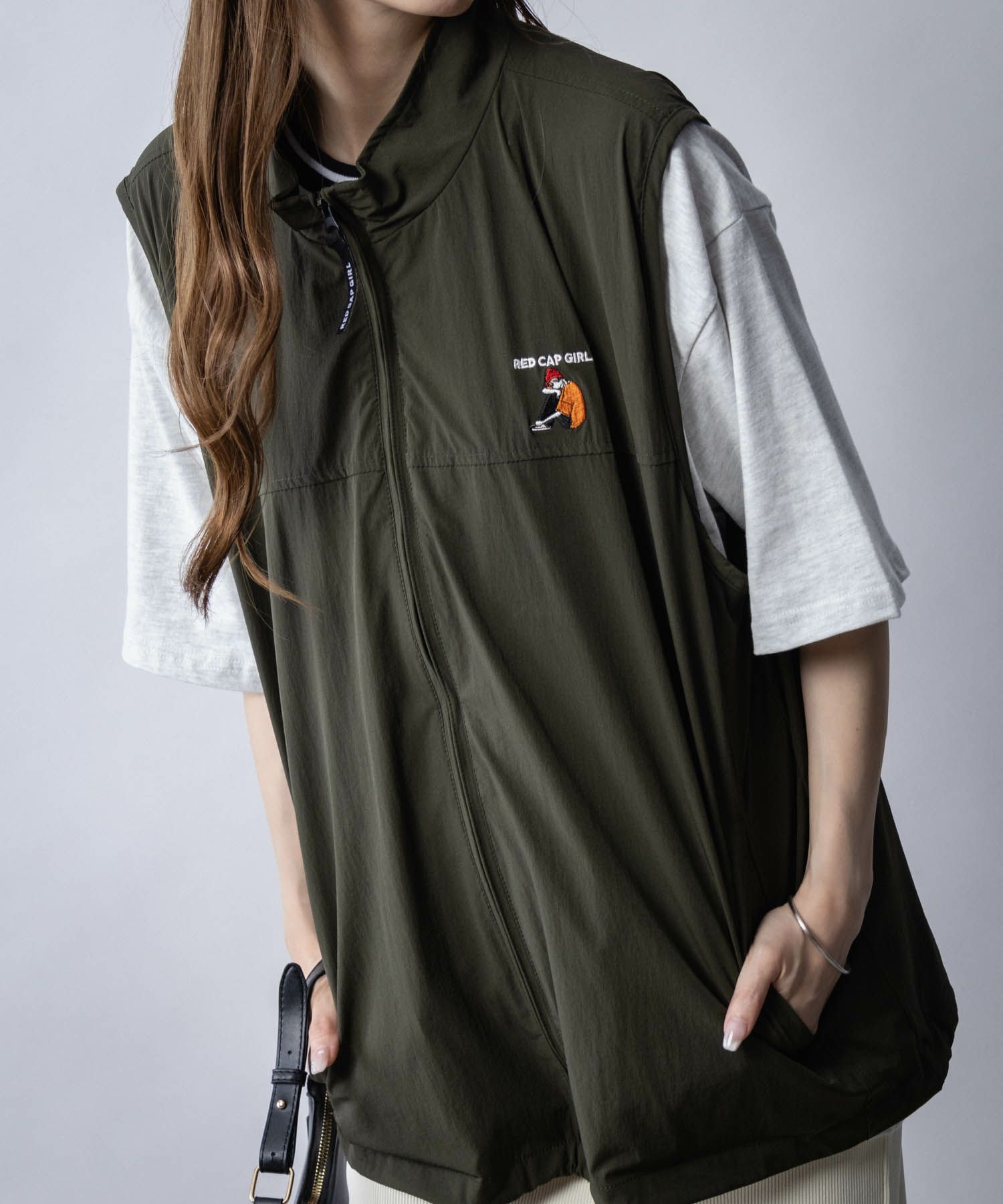 [期間限定価格]【オンラインストア限定】RED CAP GIRL  ナイロンタスラン胸刺繍ベスト メンズ商品画像-25