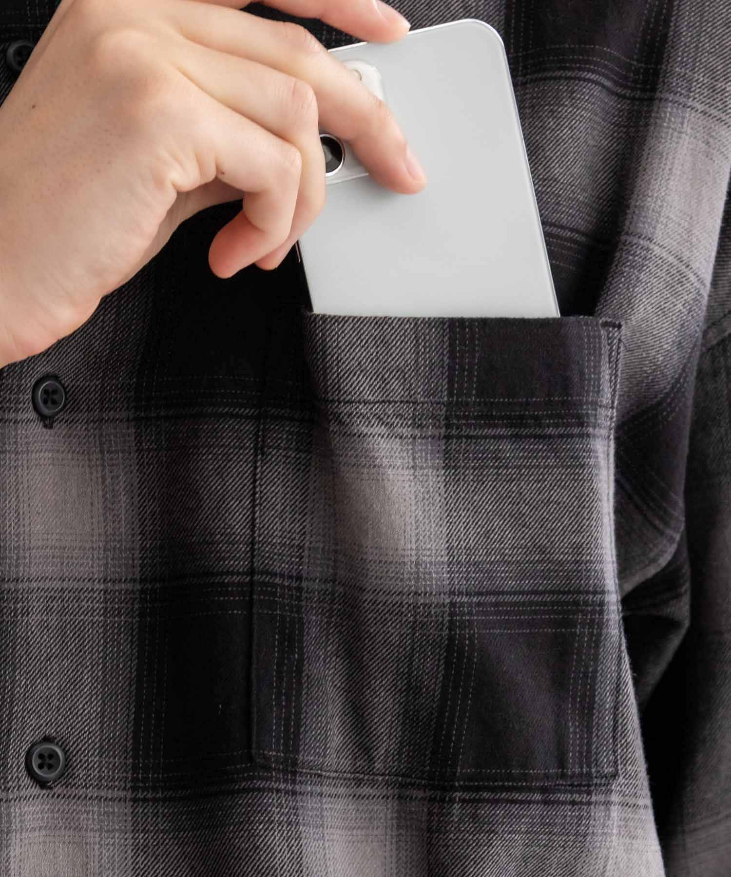 【オンラインストア限定】NAIVE MAGIC  オンブレーチェックルーズサイズ半袖シャツ メンズ商品画像-12